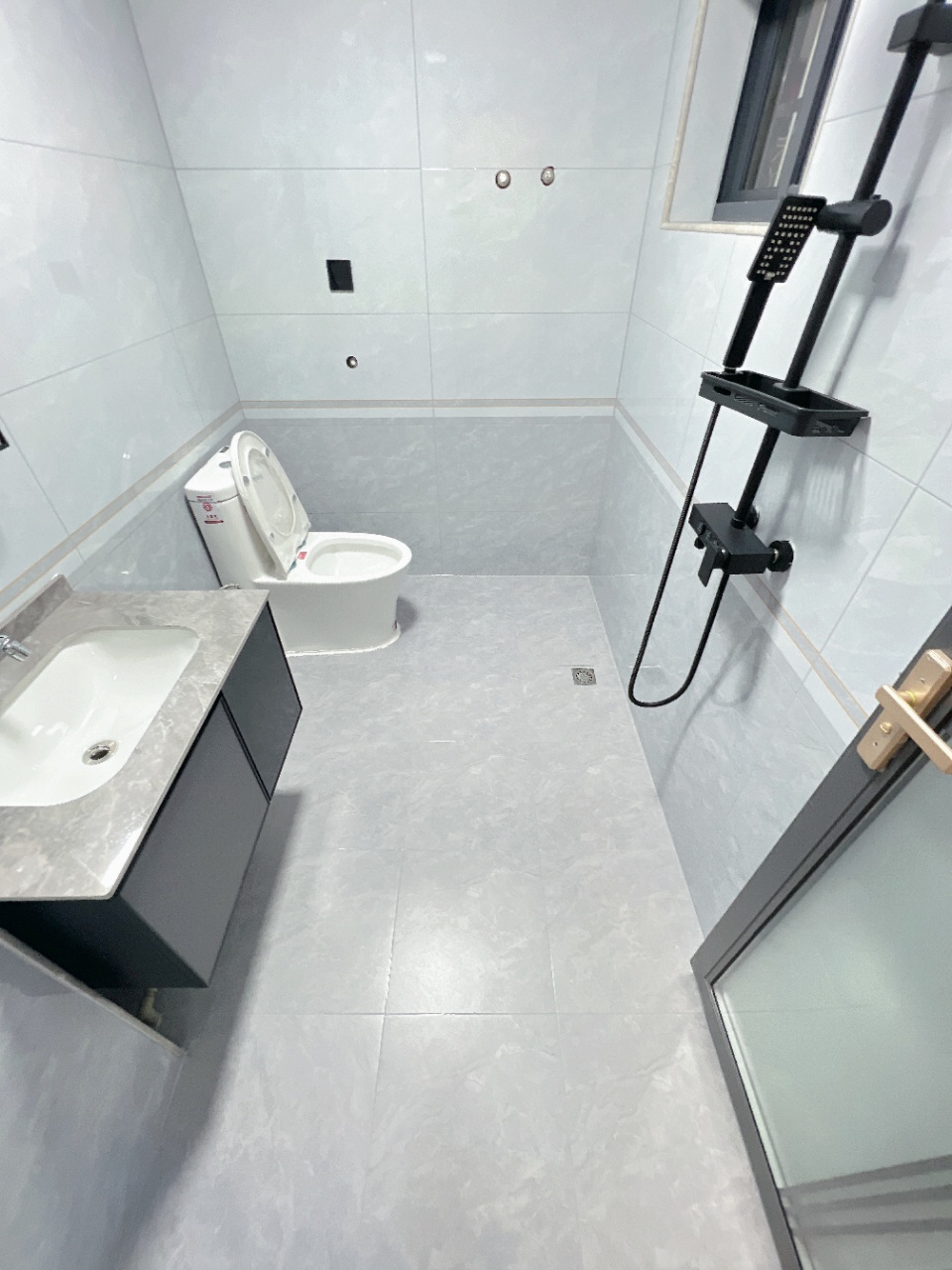 富苑小区  1室1厅1卫    99.0万室内图