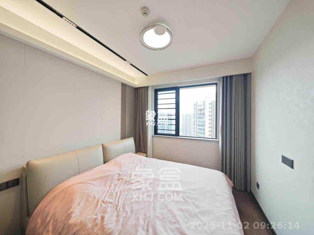 万科魅力之城 4室2厅2卫 12000.0元/月 万科魅力之城 4室2厅2卫 12000.0元/月室内图