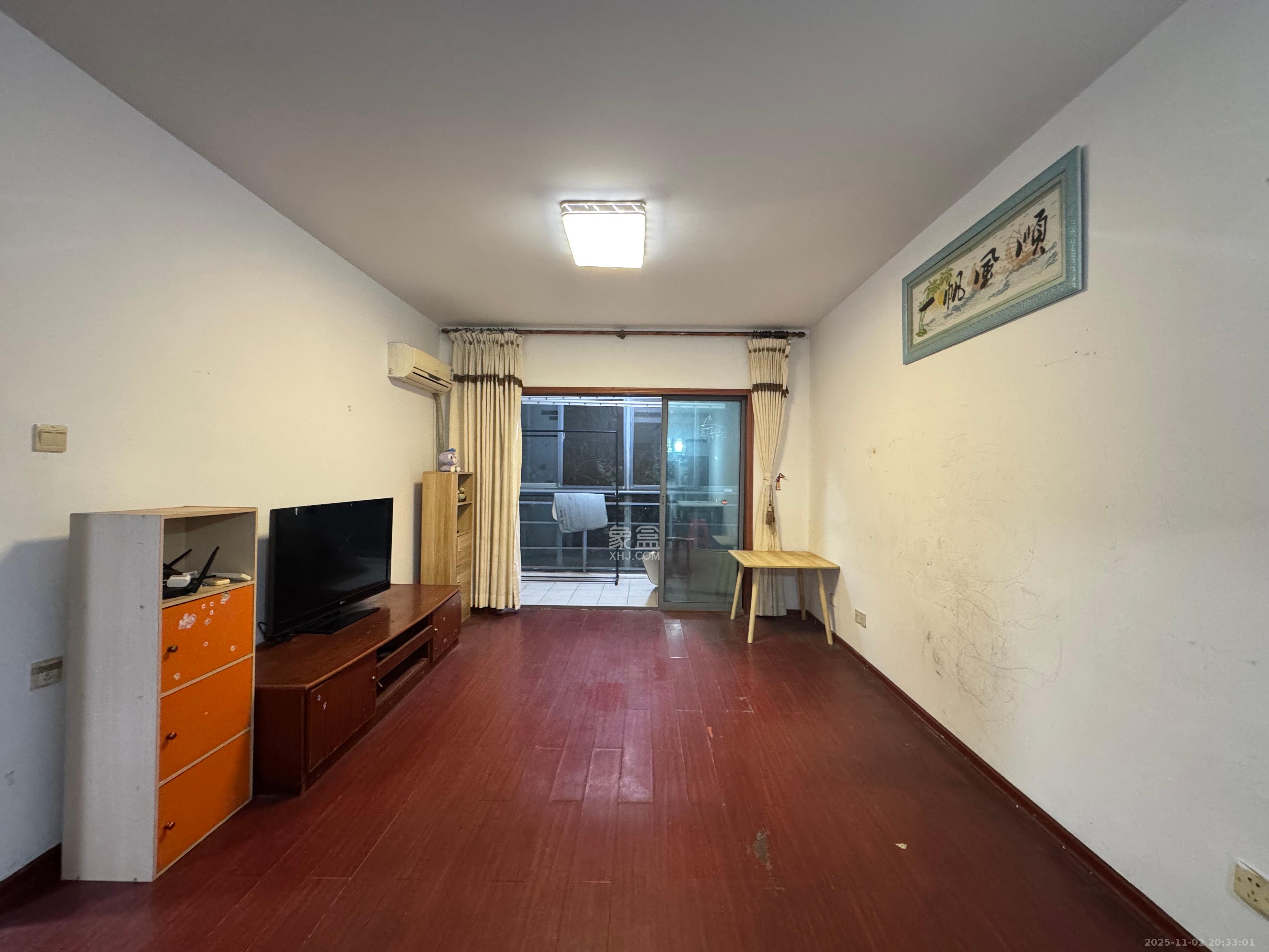 银港水晶城  2室2厅1卫    2100.0元/月