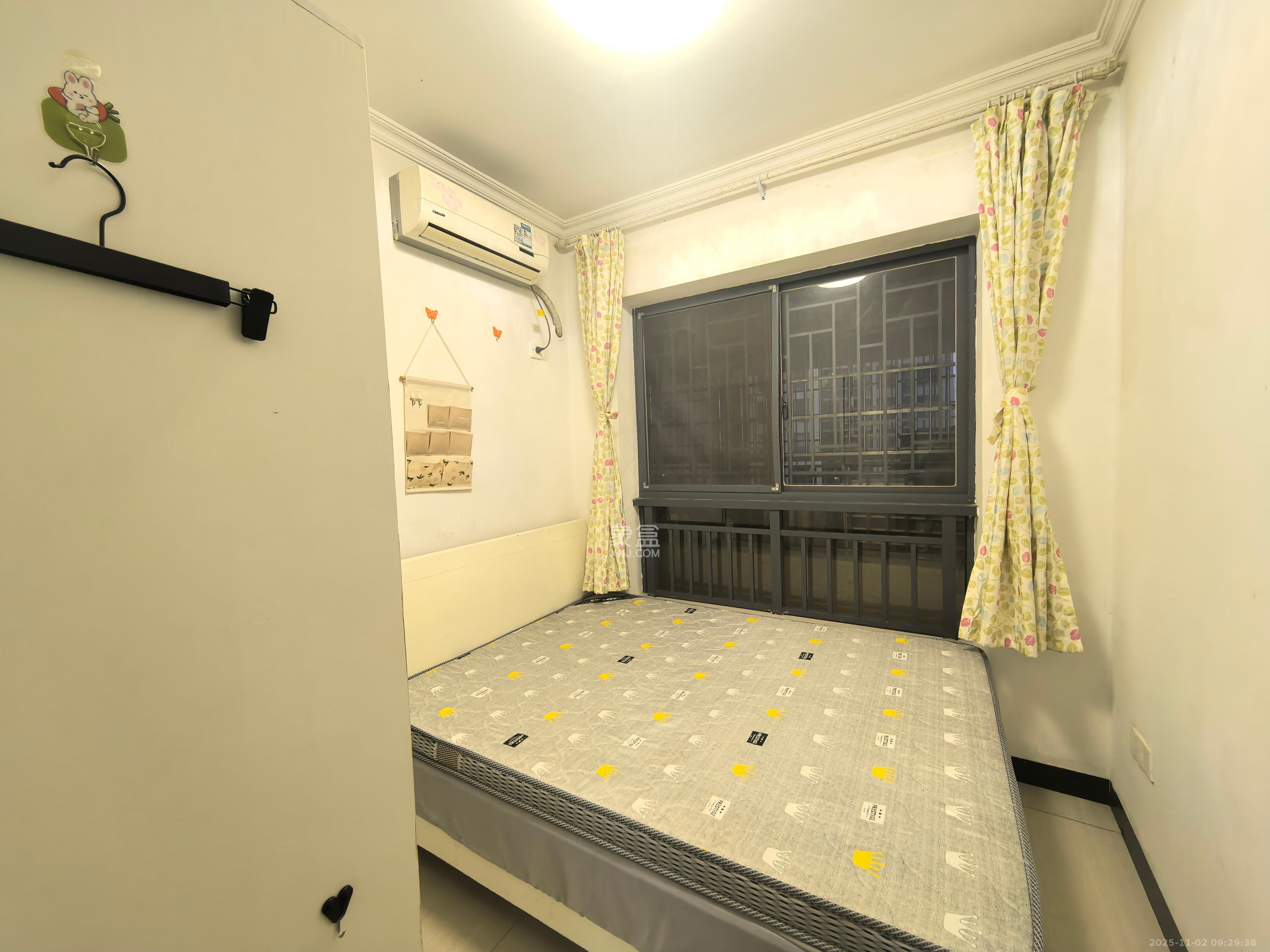 兰亭都荟（璟峰苑）  3室2厅1卫    2600.0元/月室内图