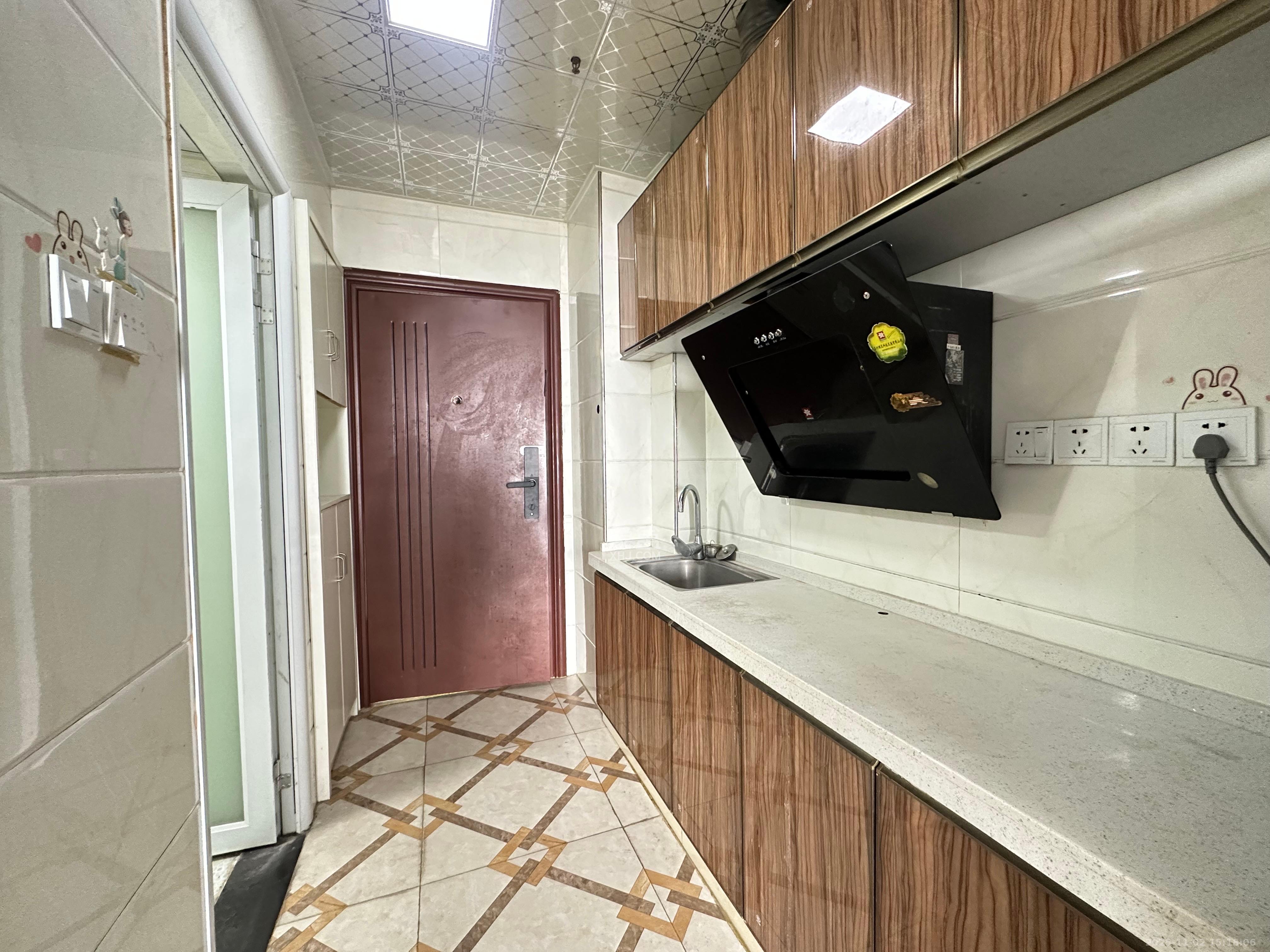 保利麓谷林语I区  1室1厅1卫    1400.0元/月室内图