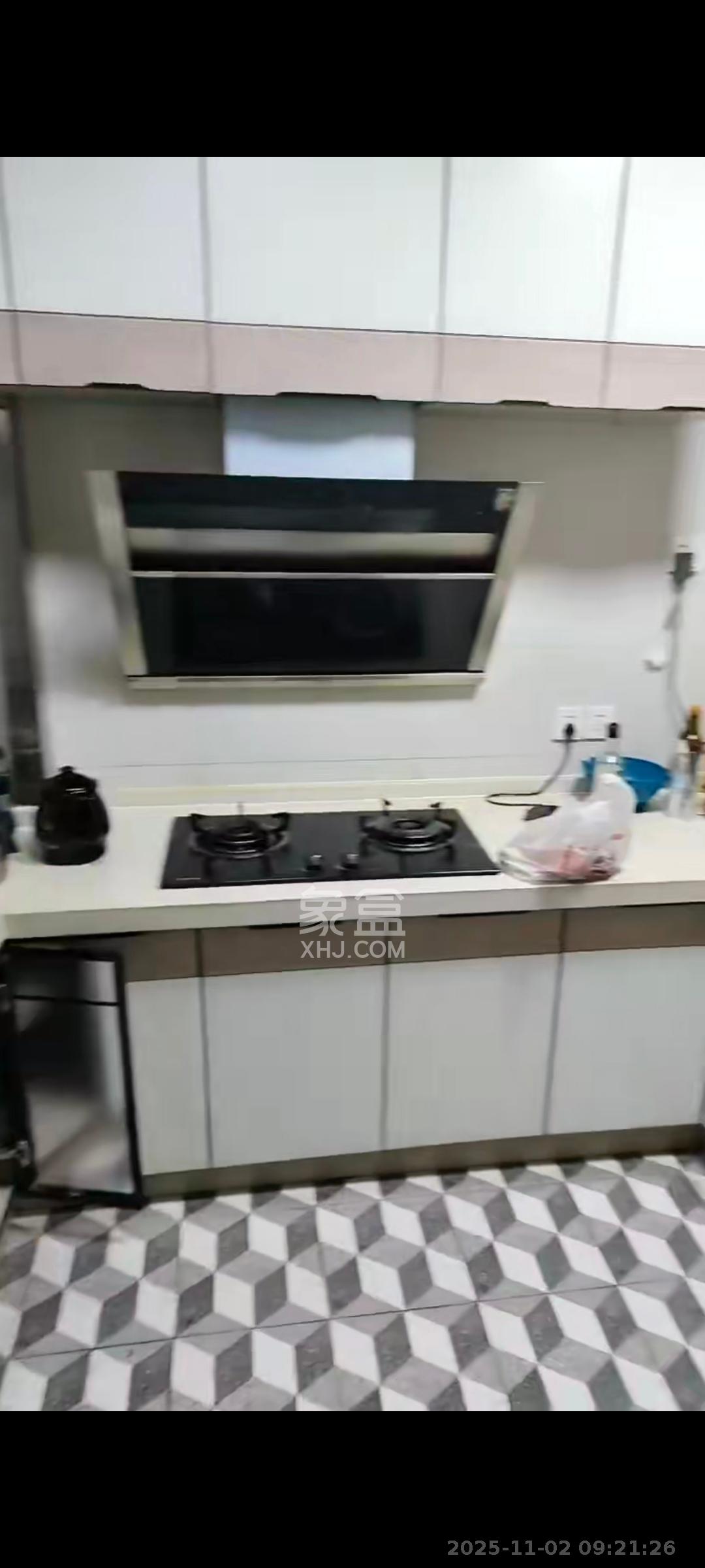 丰禧园 3室2厅1卫 2800.0元/月 丰禧园 3室2厅1卫 2800.0元/月室内图