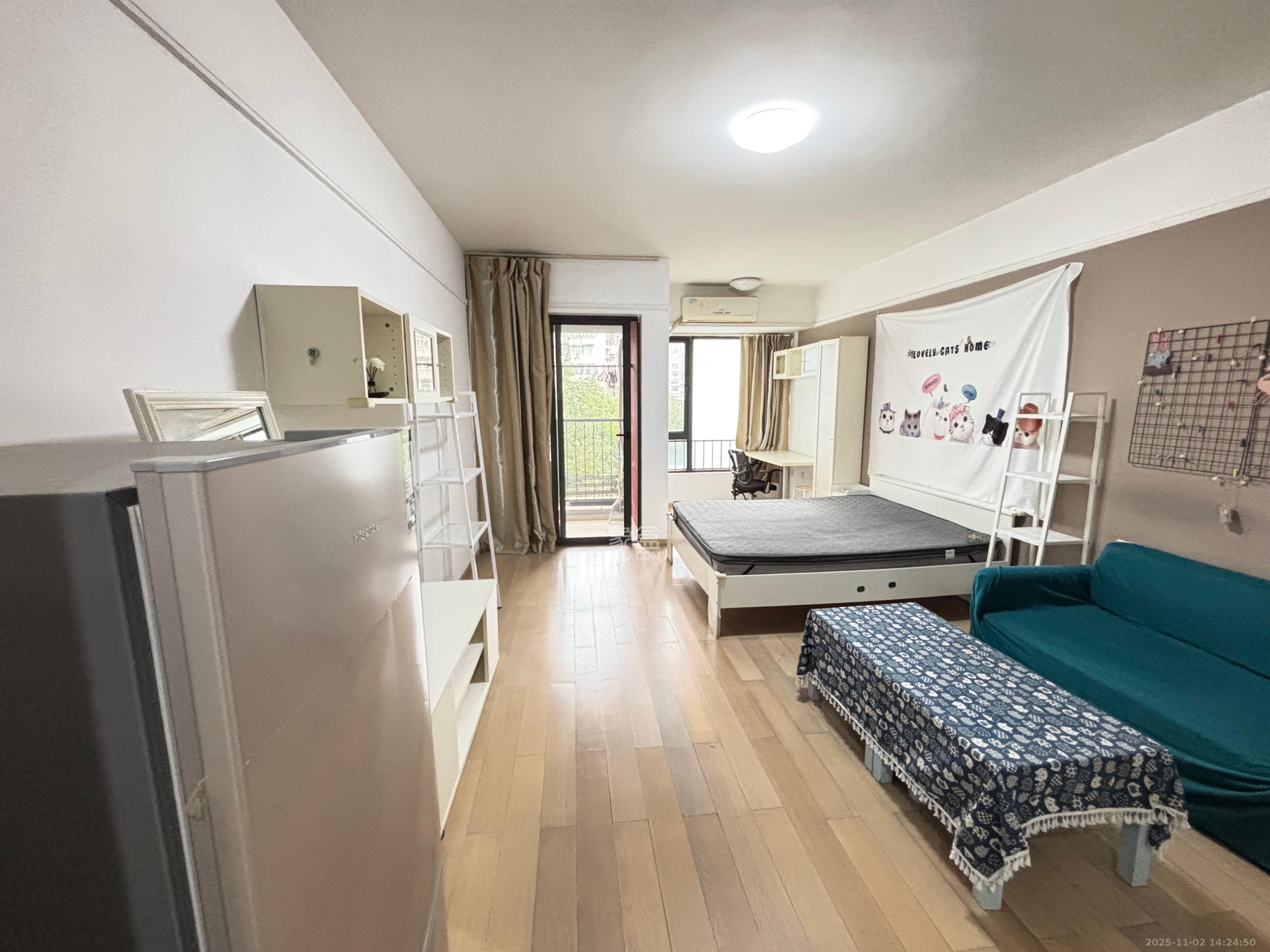 万科金色家园  1室1厅1卫    1500.0元/月