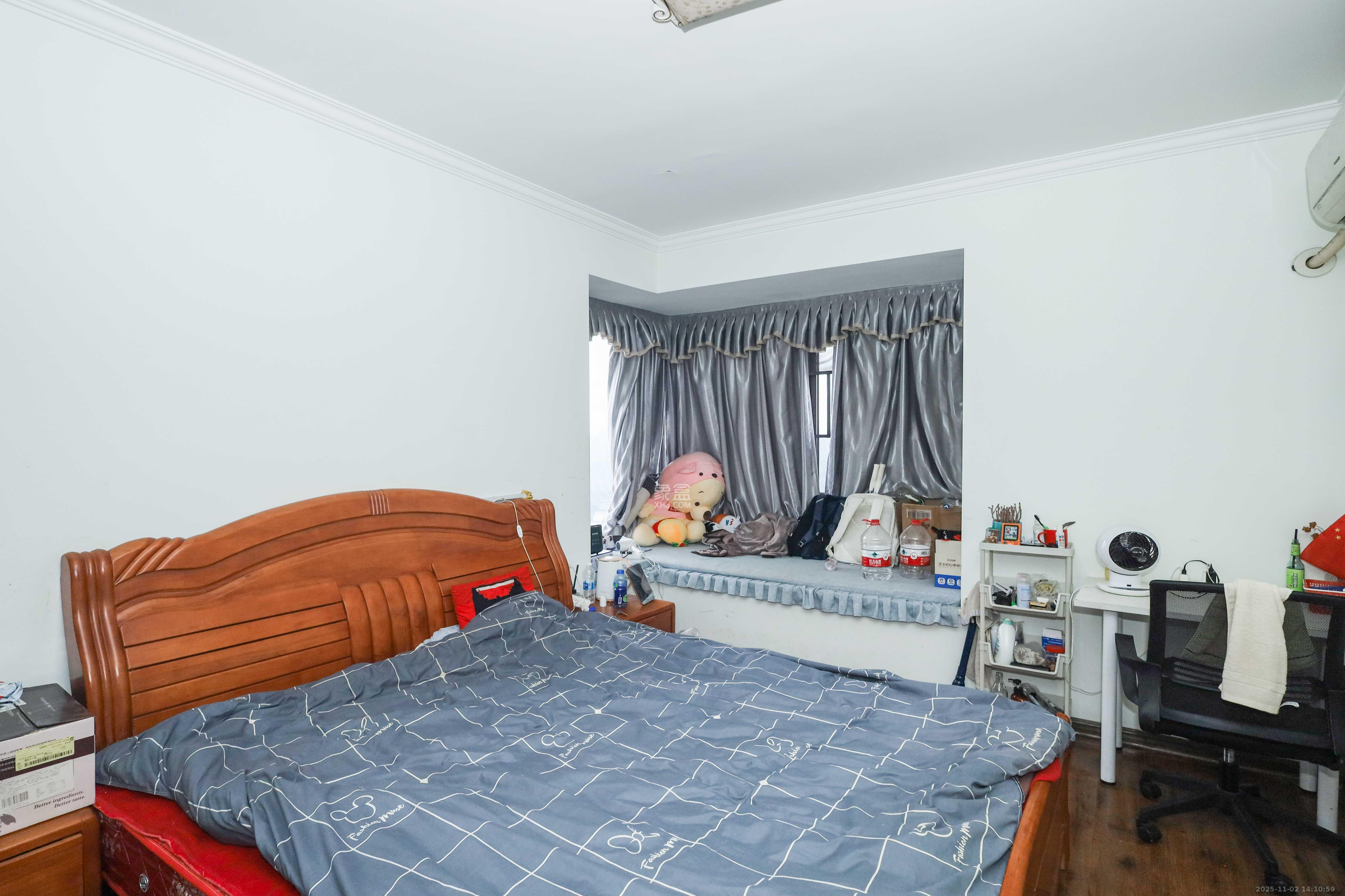 保利麓谷林语F区  3室2厅1卫    79.8万卧室