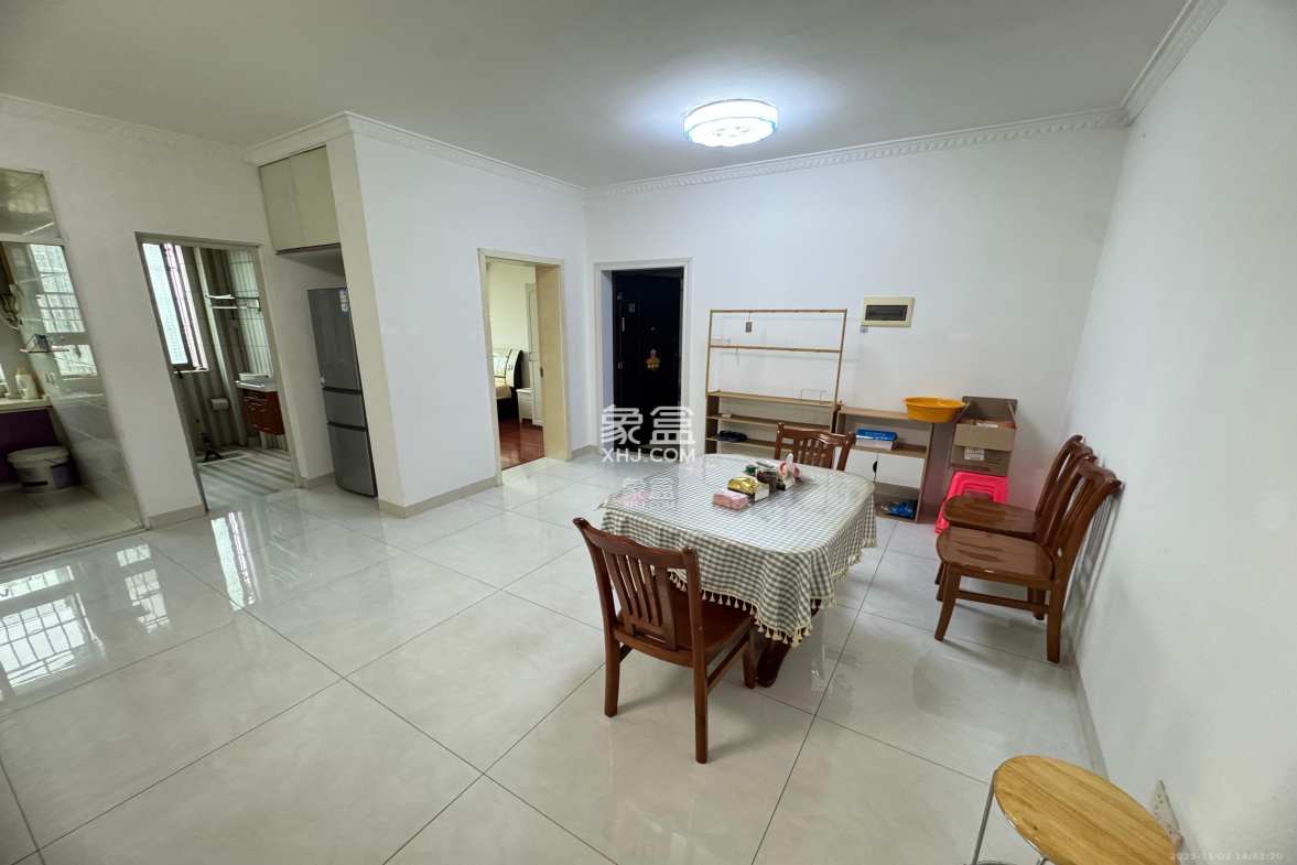 裕园大厦 2室1厅1卫 1800.0元/月 裕园大厦 2室1厅1卫 1800.0元/月室内图