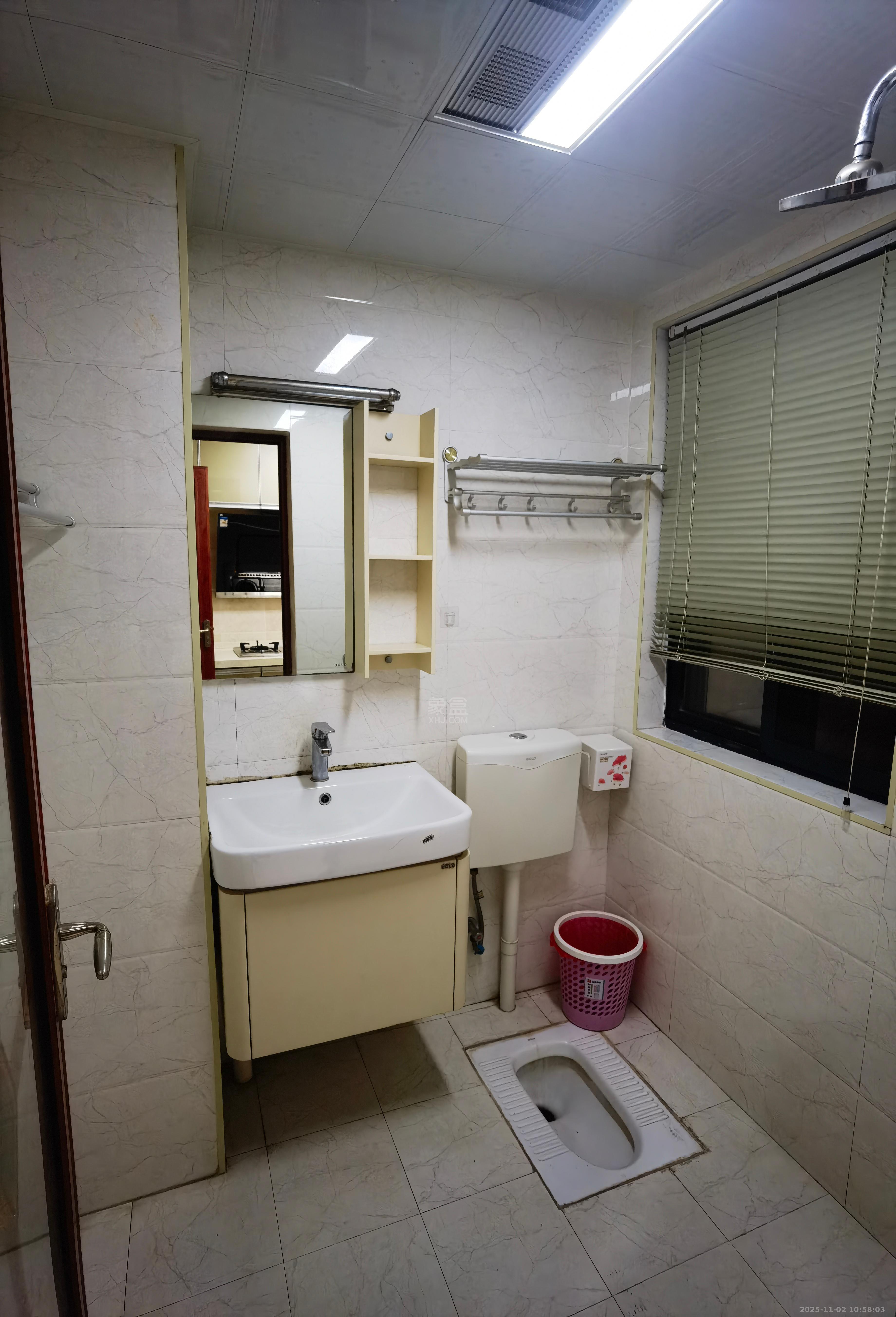 中建御山和苑  1室1厅1卫    1600.0元/月室内图