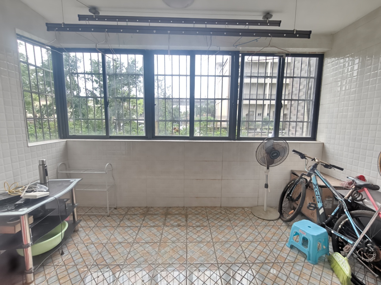 印象荷园 3室1厅2卫 2500.0元/月 印象荷园 3室1厅2卫 2500.0元/月室内图