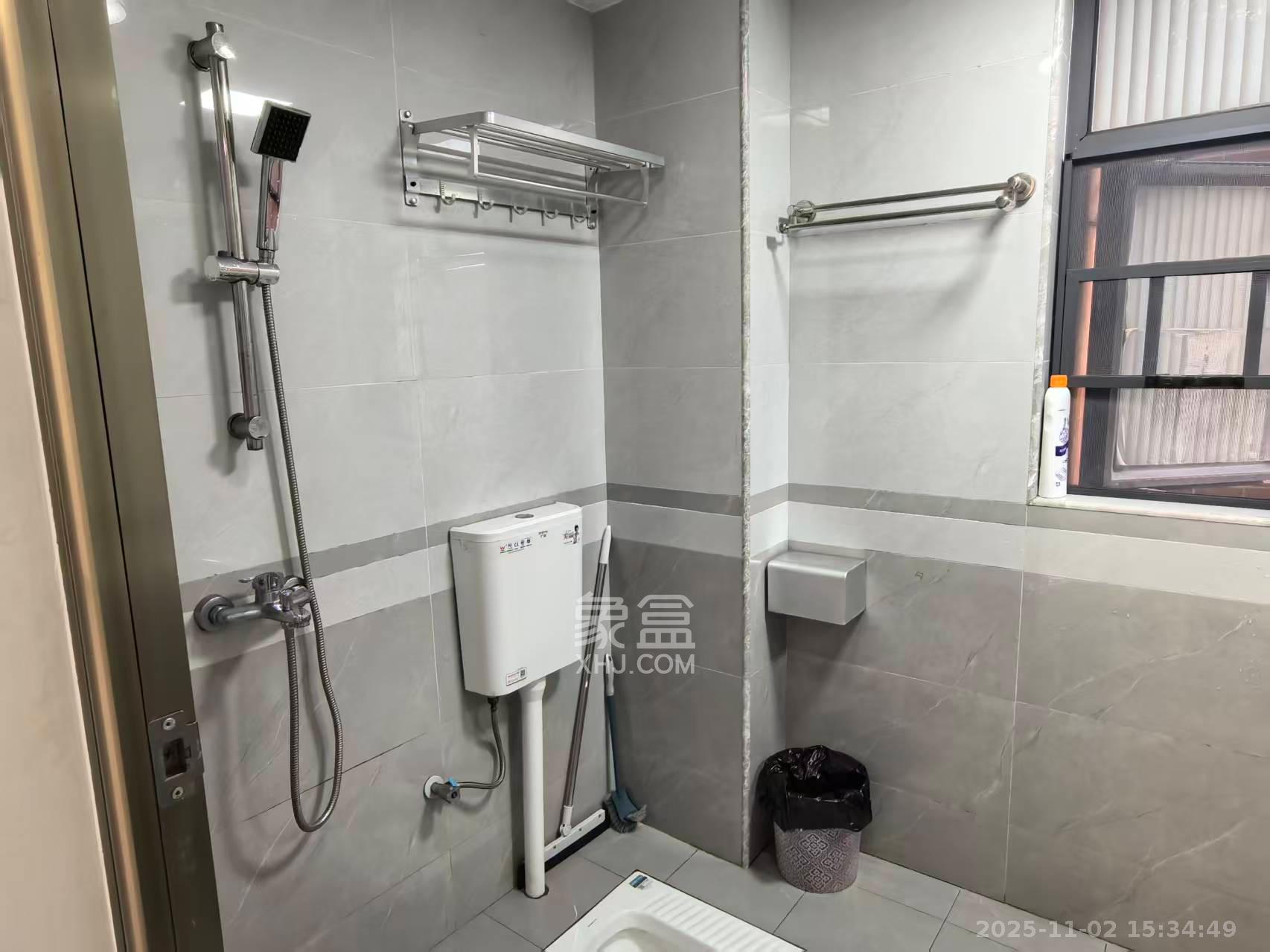 海伦春天  2室2厅1卫    1800.0元/月室内图