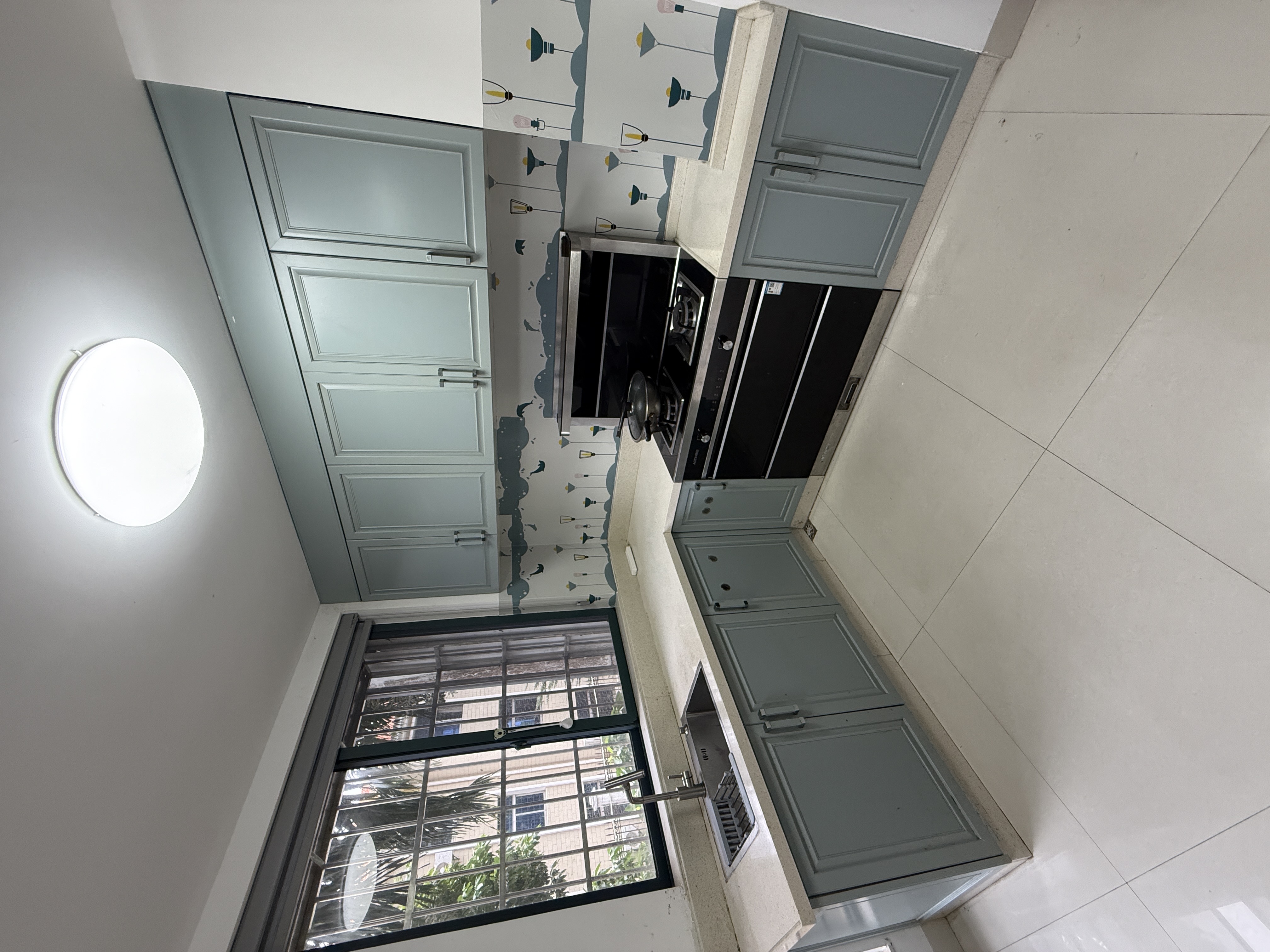 中洋花苑  5室2厅2卫    3500.0元/月室内图