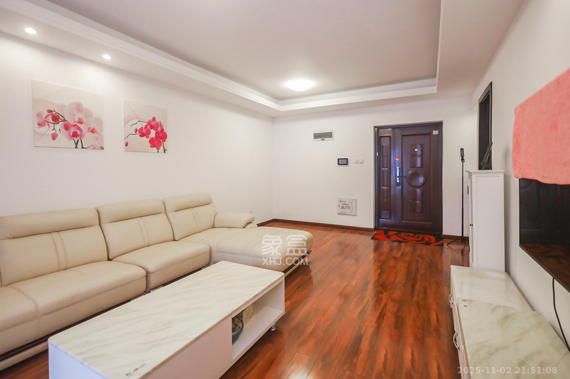 绿地中央广场 3室2厅1卫 100.0万 绿地中央广场 3室2厅1卫 100.0万其他