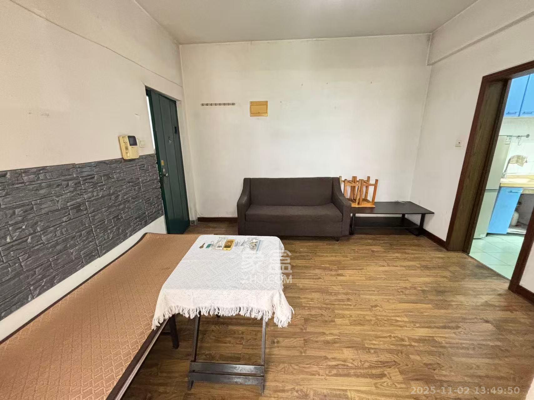 华盛家园  1室1厅1卫    1400.0元/月室内图