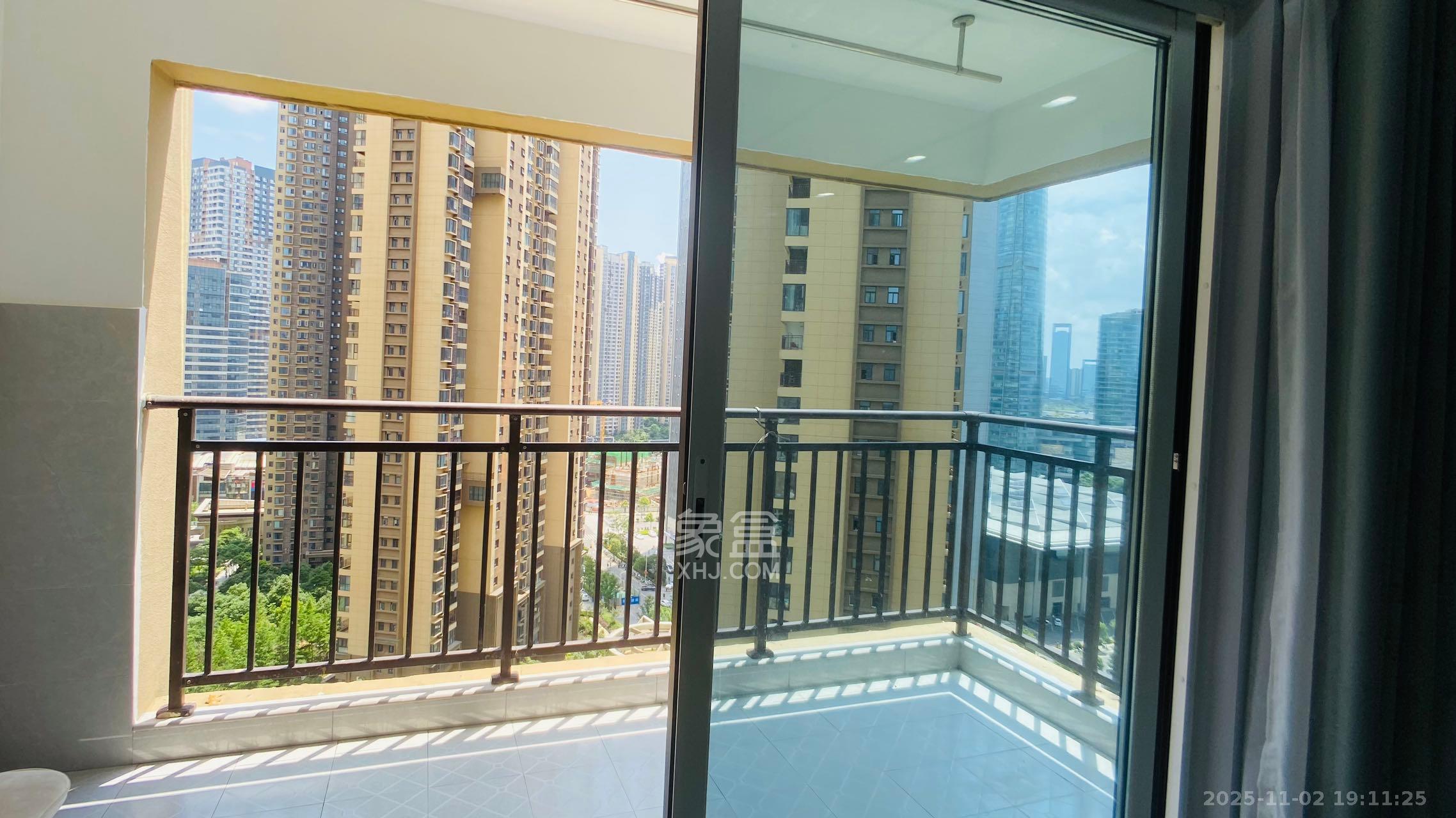 北辰三角洲C2区 3室2厅2卫 4800.0元/月 北辰三角洲C2区 3室2厅2卫 4800.0元/月室内图