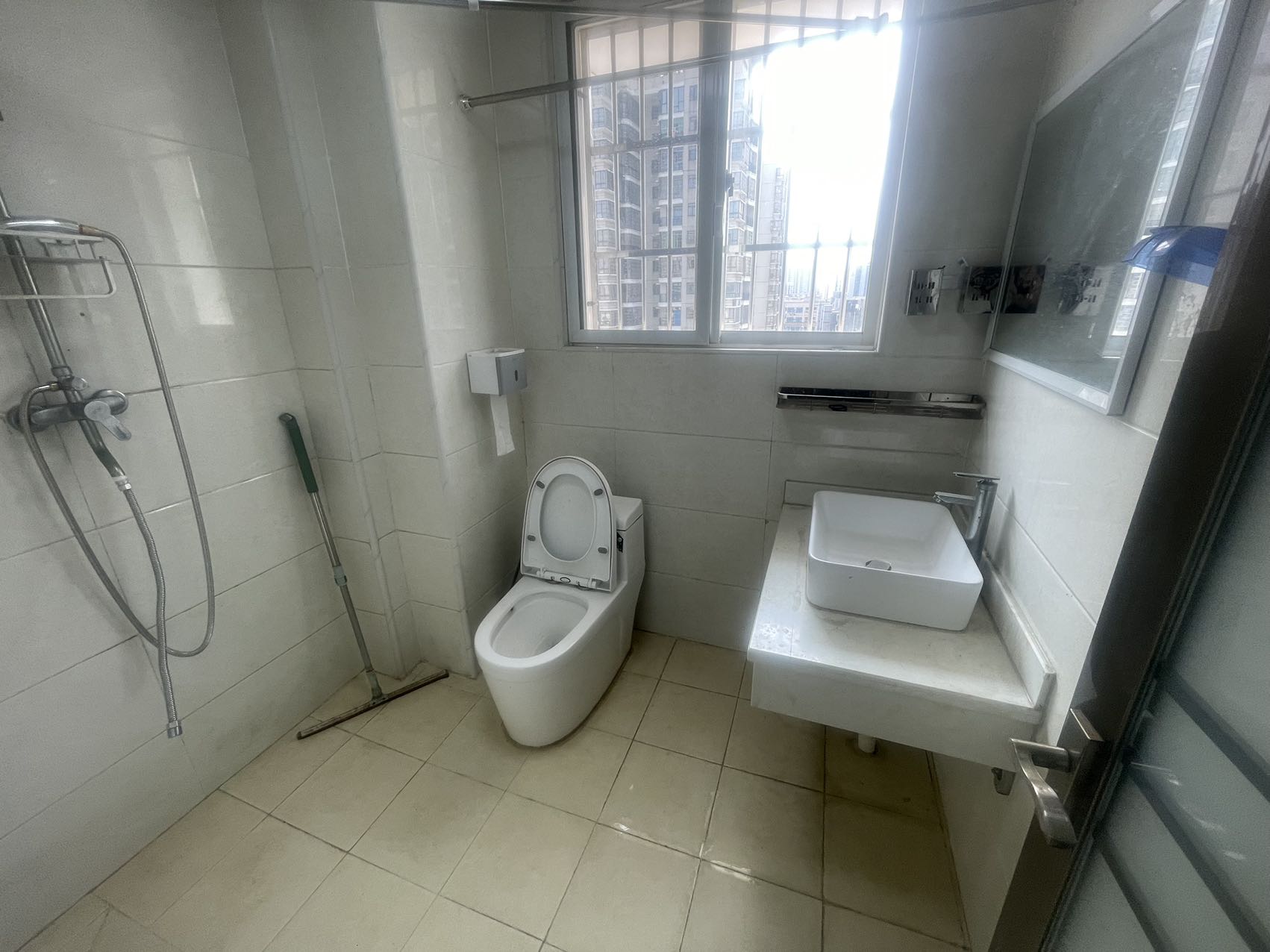 清清家园  3室2厅2卫    156.0万室内图