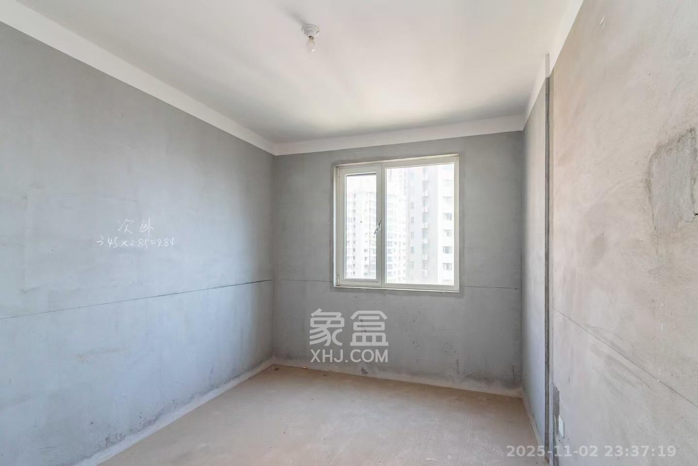 北辰三角洲E4区  4室2厅2卫    160.0万卧室