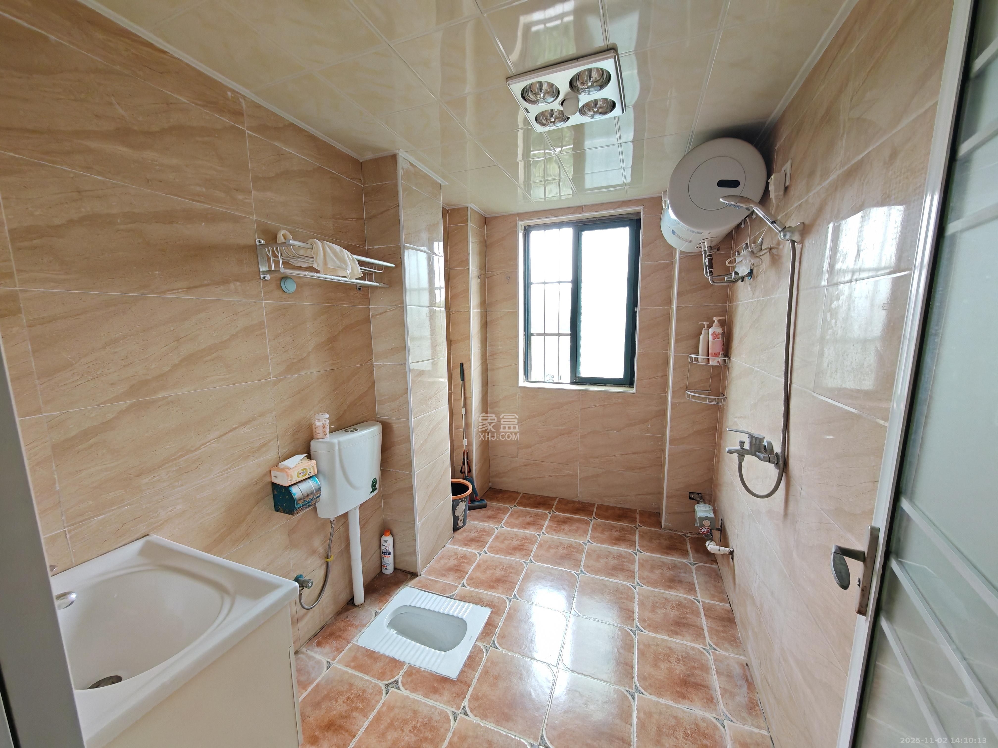 望兴景园二期(望兴西西里) 2室2厅1卫 2500.0元/月 望兴景园二期(望兴西西里) 2室2厅1卫 2500.0元/月室内图