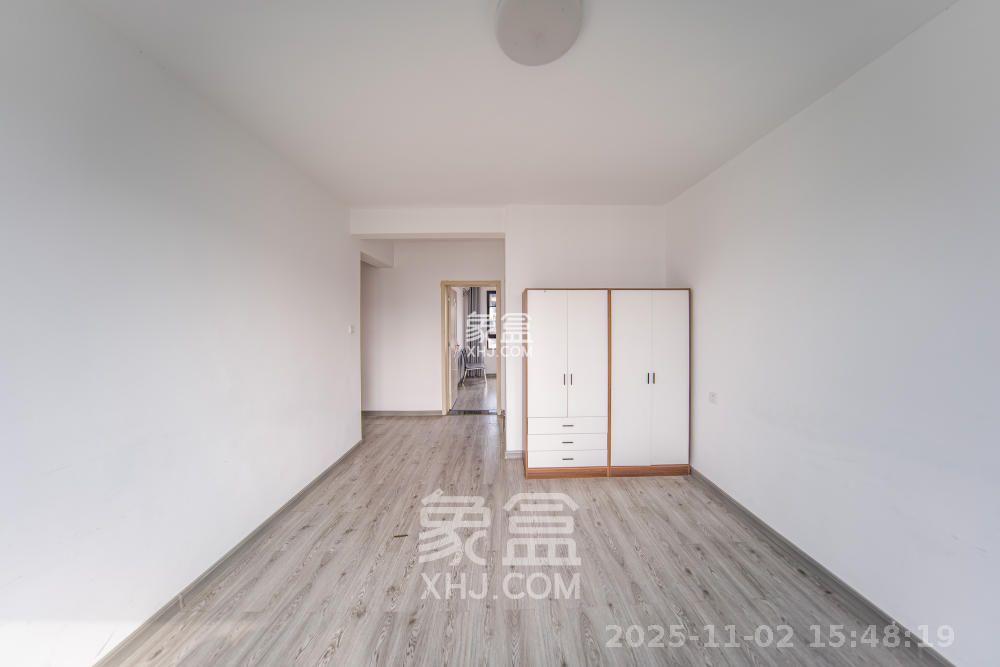 北大资源理想家园  4室2厅2卫    4200.0元/月 北大资源理想家园  4室2厅2卫    4200.0元/月室内图