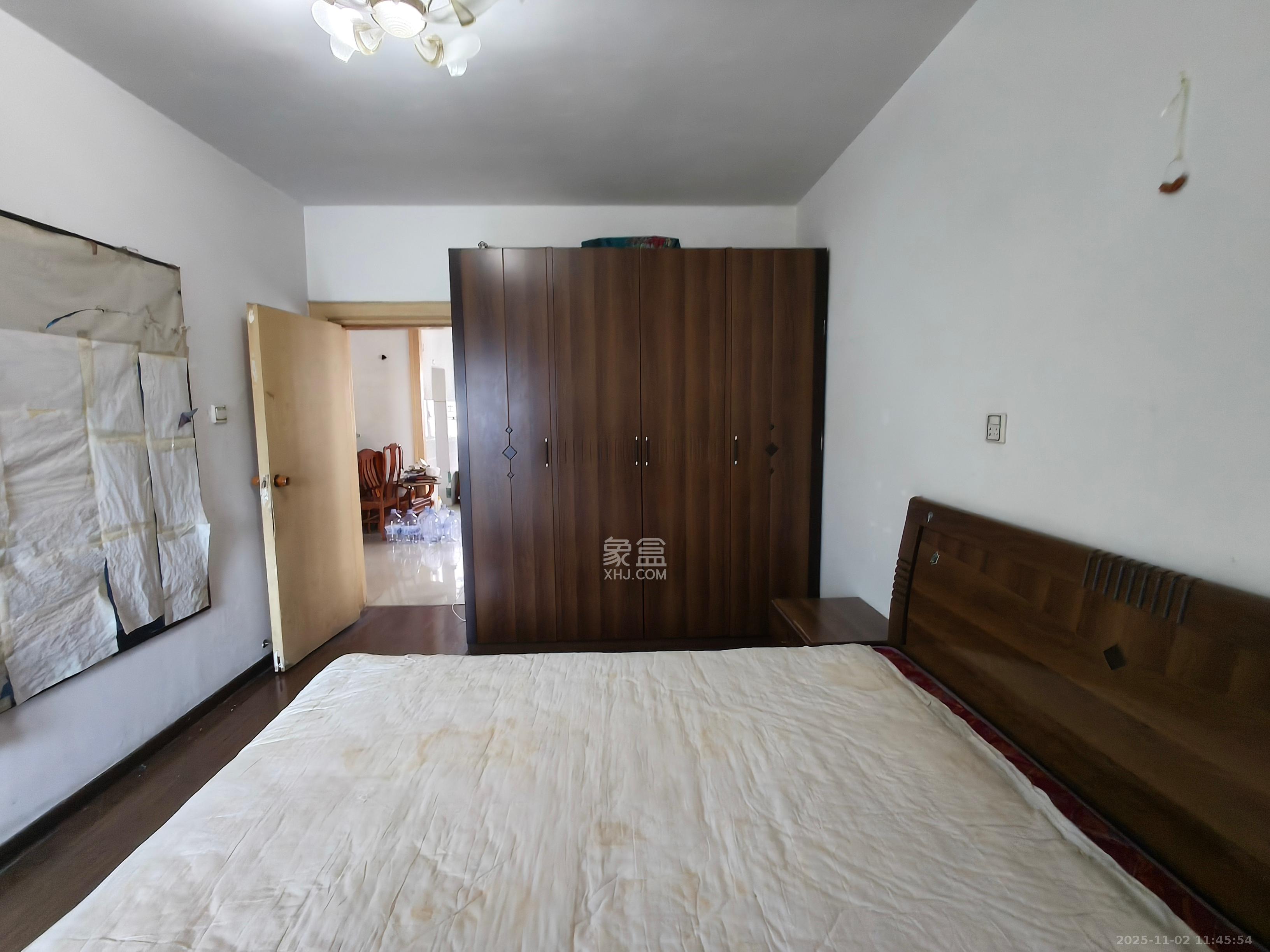 桂花二村  2室1厅1卫    1200.0元/月室内图