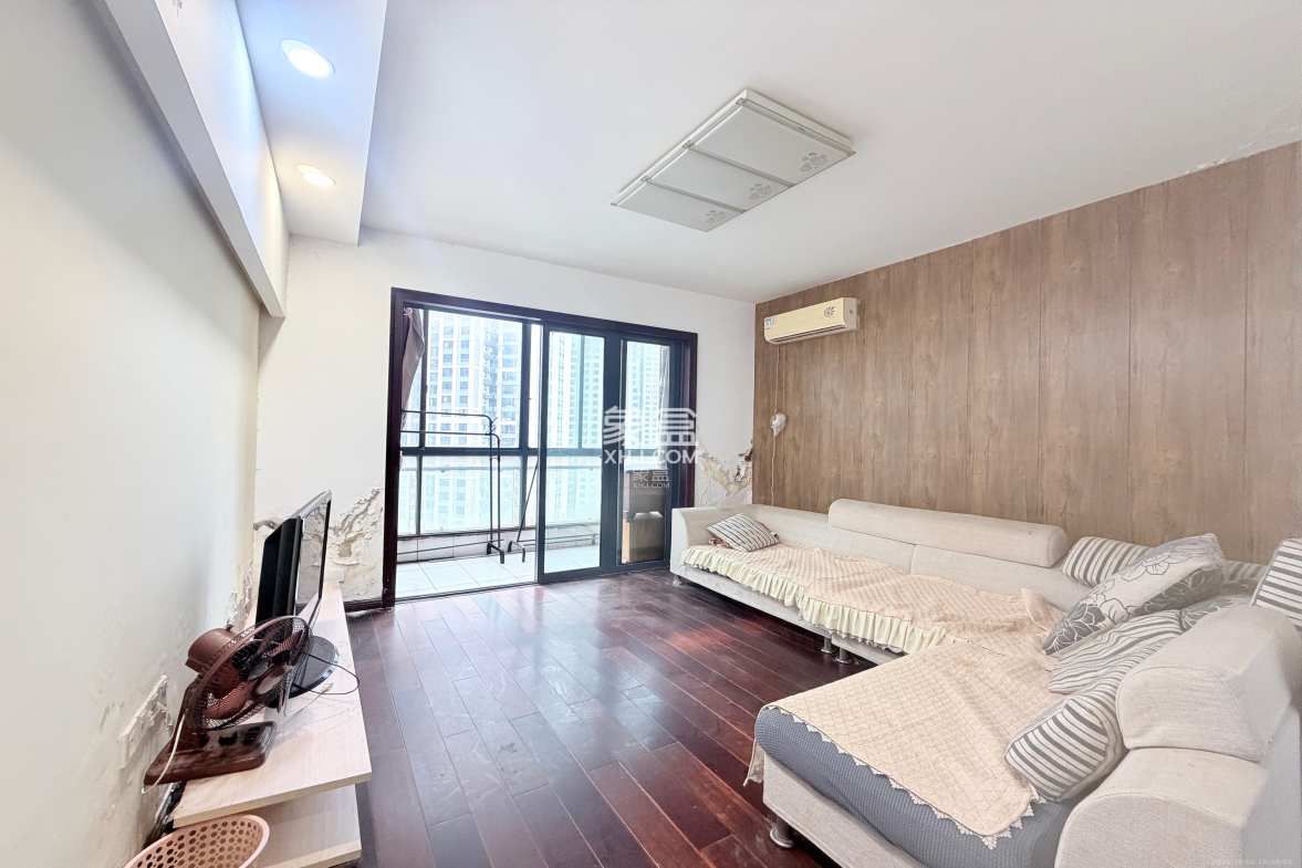 湘江北尚 3室2厅2卫 2200.0元/月 湘江北尚 3室2厅2卫 2200.0元/月室内图