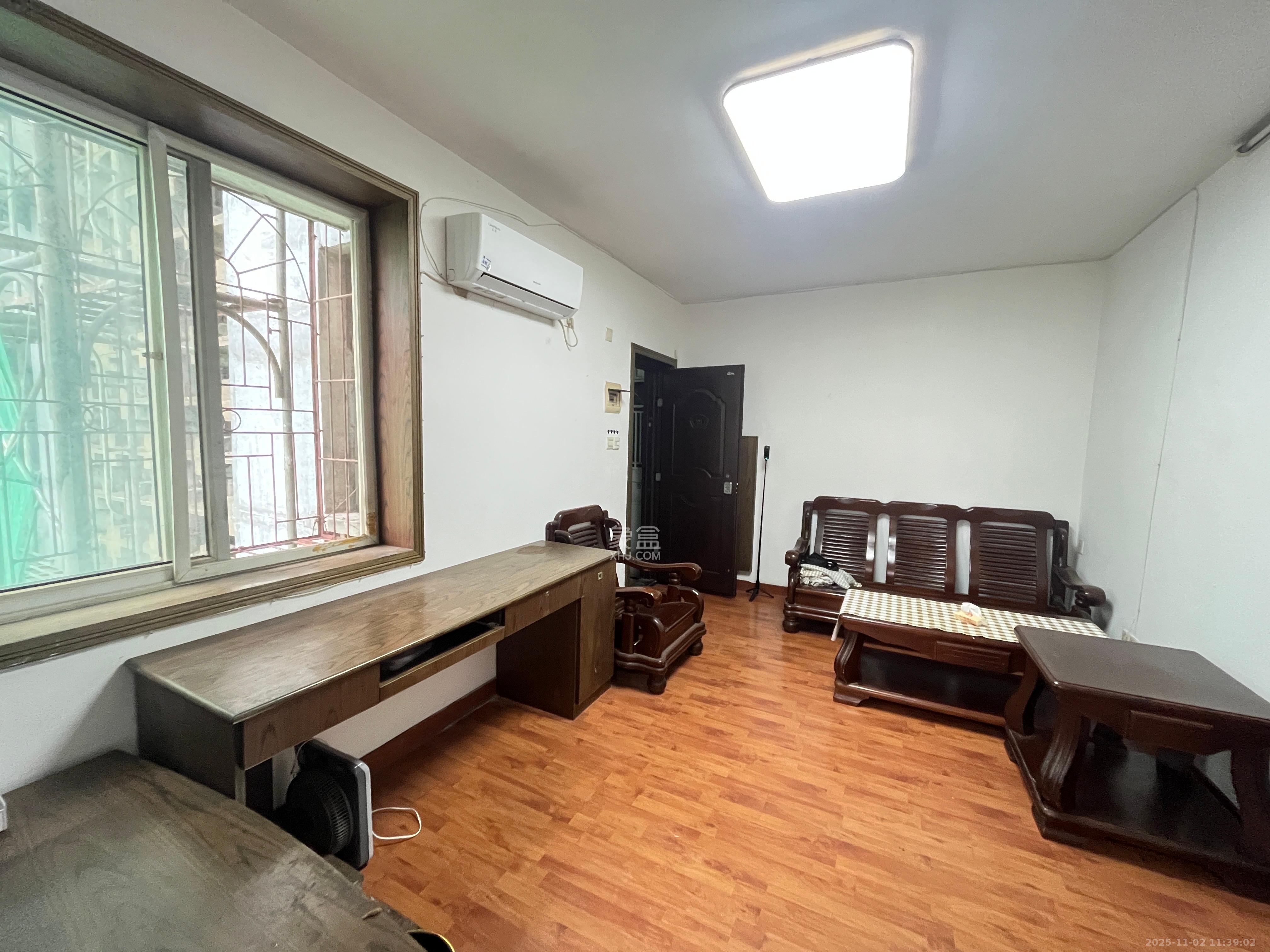 朝阳一、二村  2室1厅1卫    1600.0元/月室内图