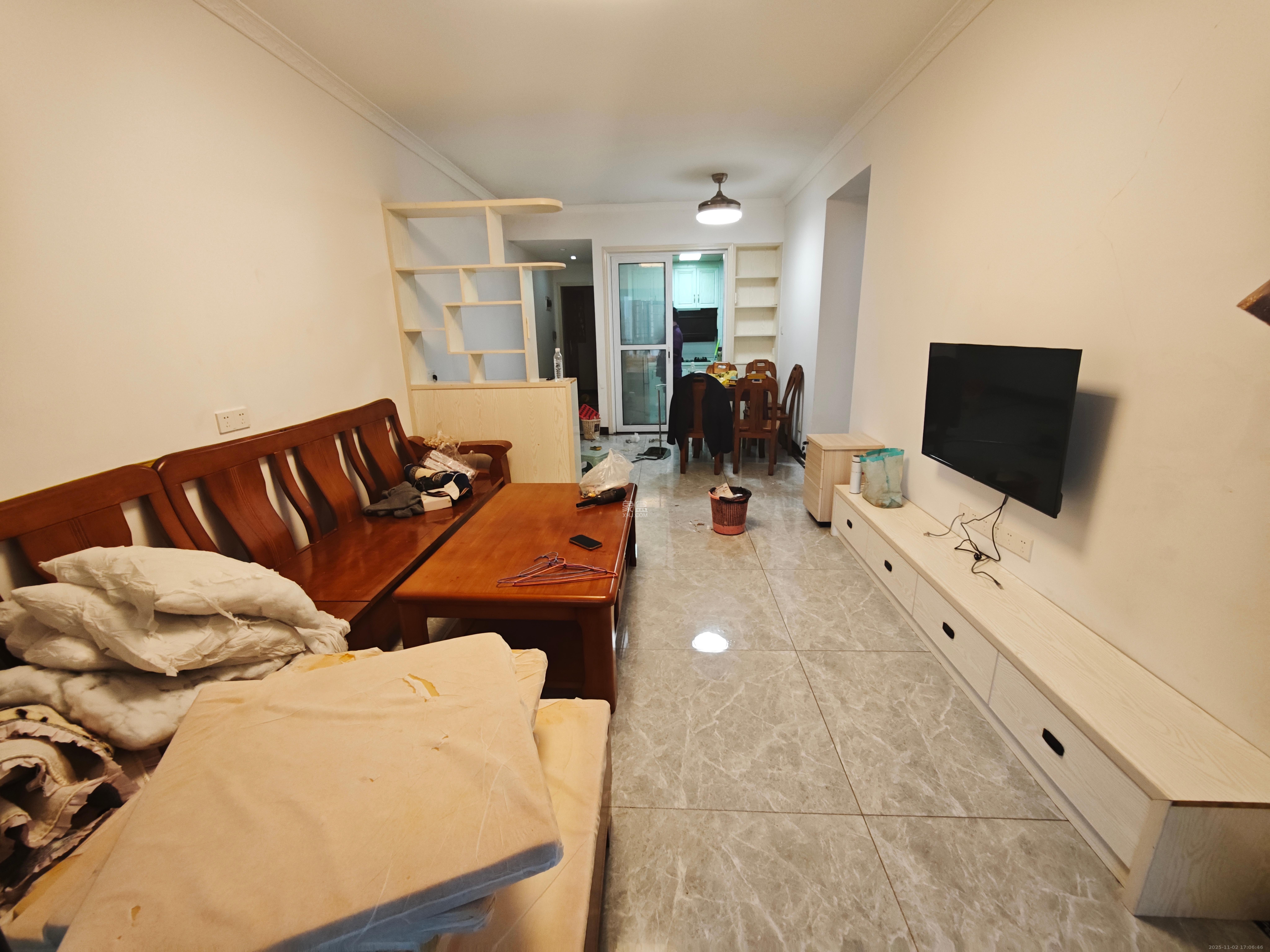 阳光城尚东湾青云苑  3室2厅1卫    2300.0元/月室内图