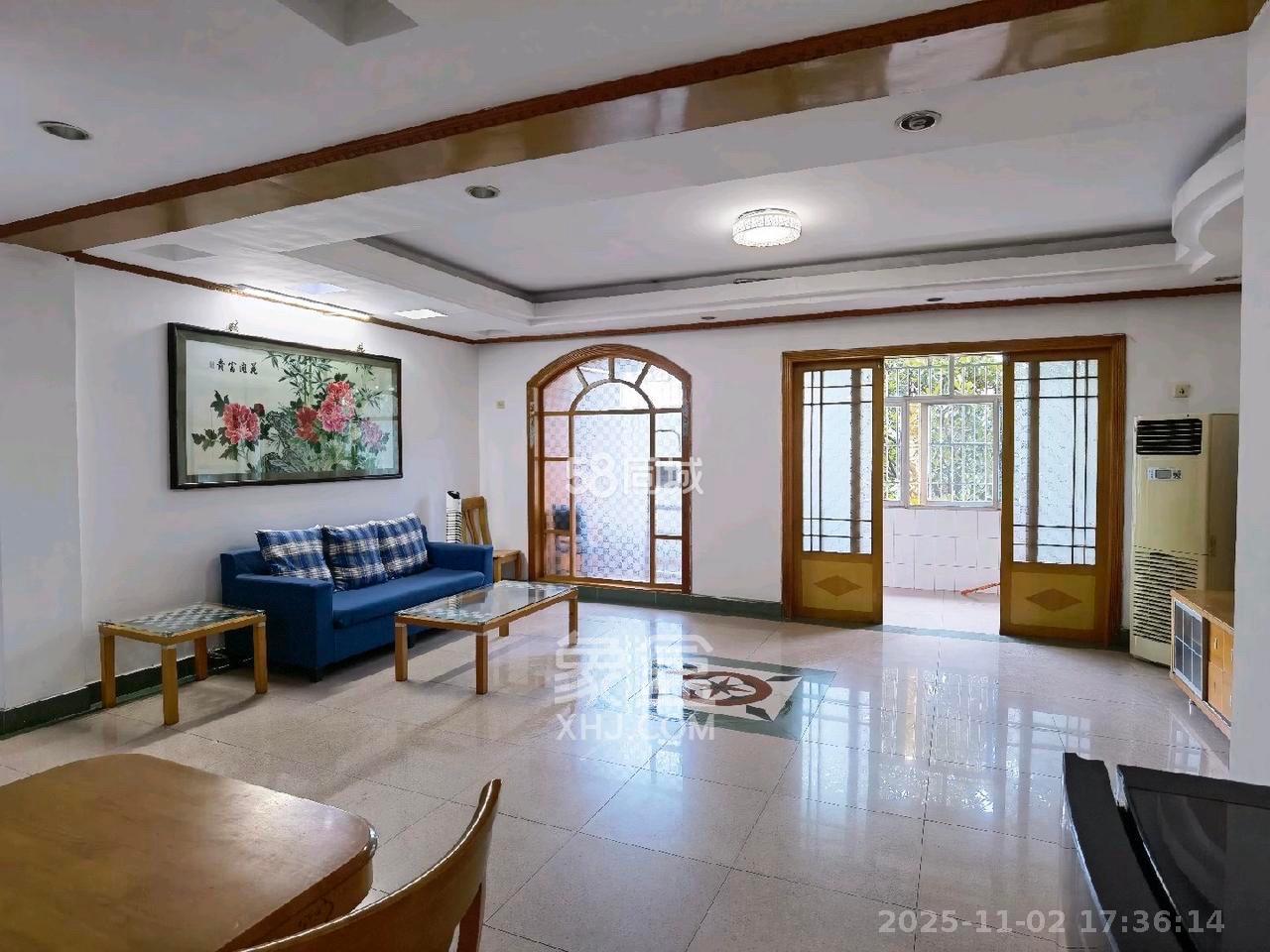 桔园小区1-8片 3室2厅1卫 1400.0元/月 桔园小区1-8片 3室2厅1卫 1400.0元/月室内图