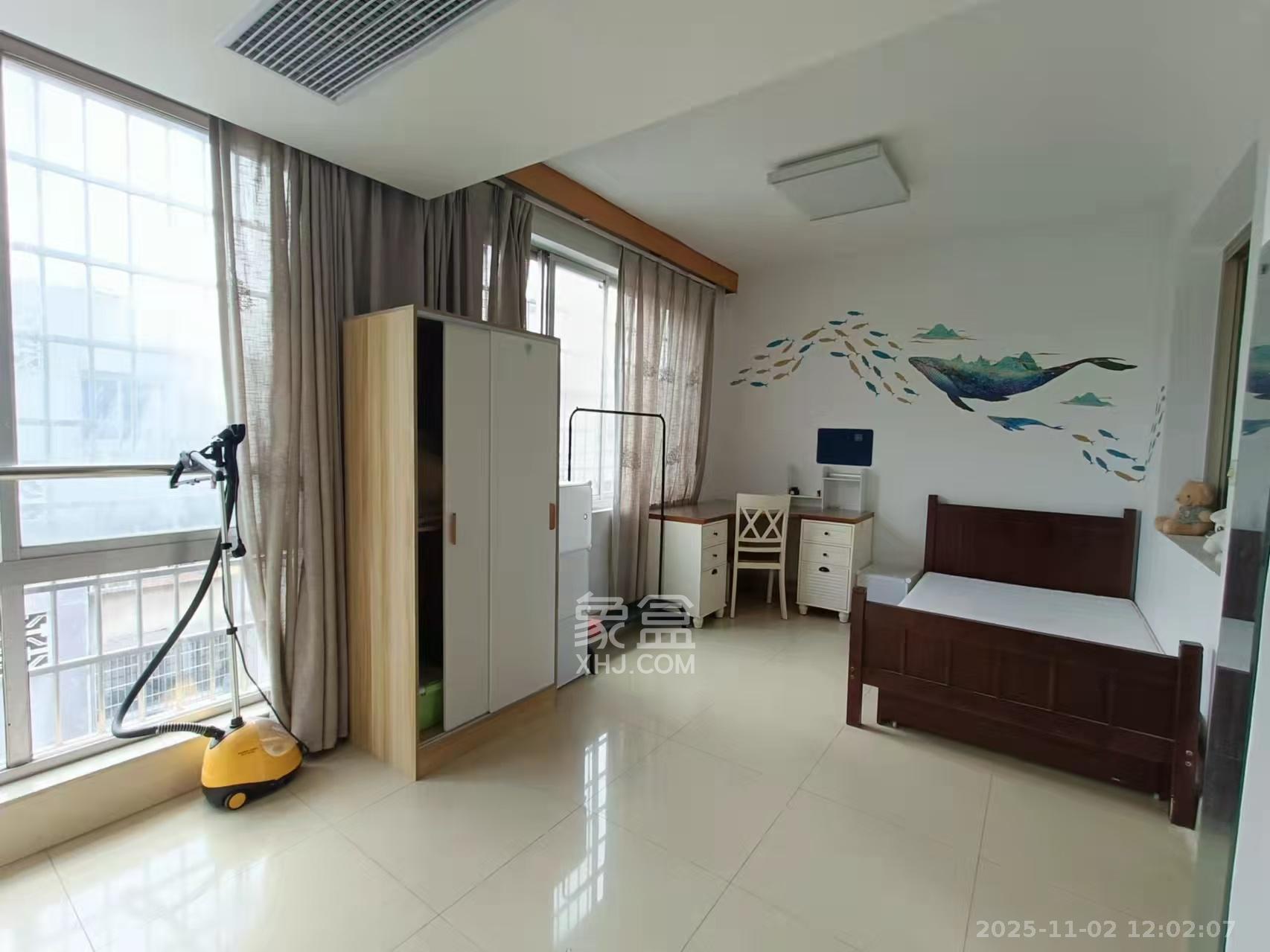 湘农桥社区  3室1厅1卫    2700.0元/月室内图