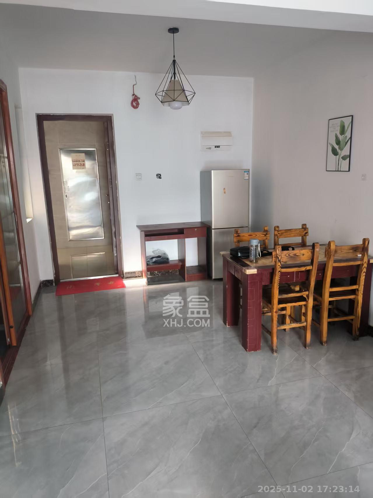 明昇壹城（明昇时代广场）一期  3室2厅1卫    2600.0元/月室内图