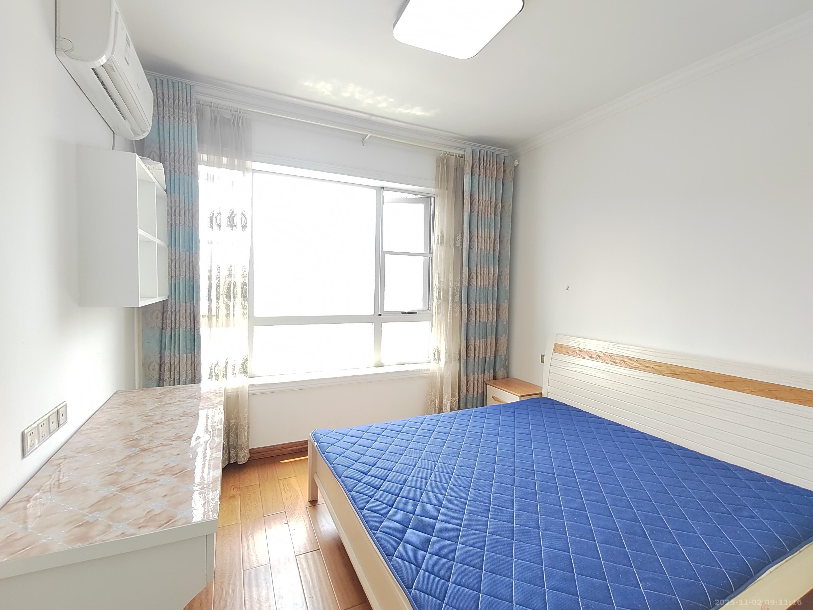 金茂梅溪湖  3室2厅1卫    3100.0元/月 金茂梅溪湖  3室2厅1卫    3100.0元/月室内图