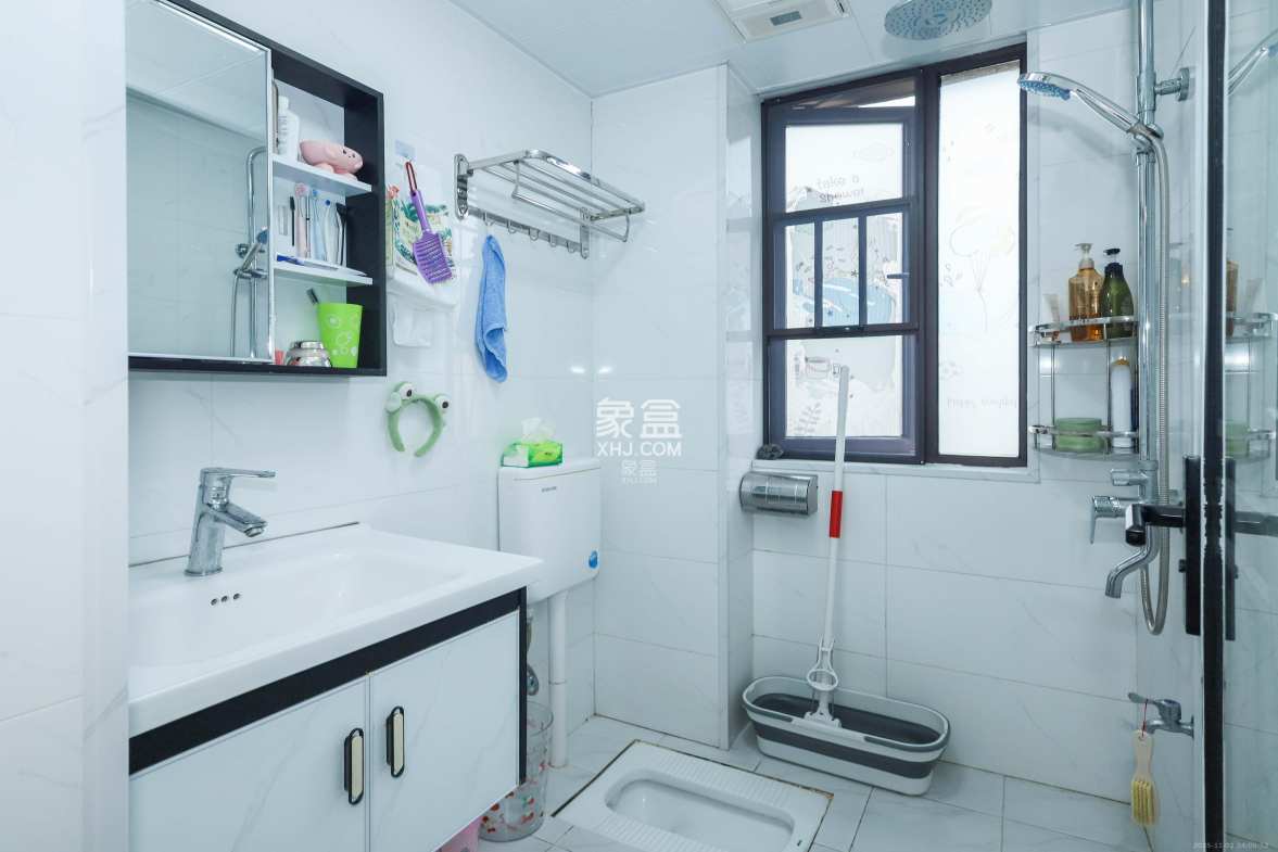 和润园三期 2室2厅1卫 69.0万 和润园三期 2室2厅1卫 69.0万卫生间