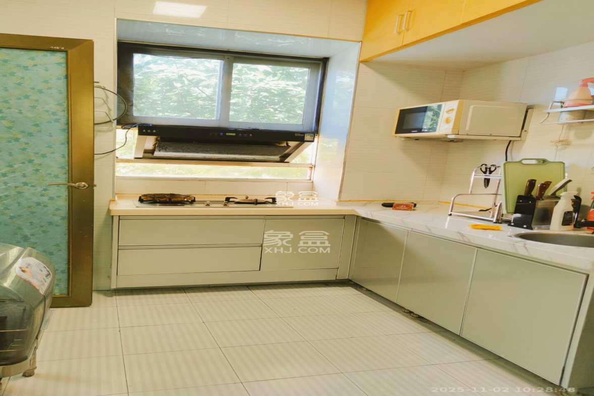 三湘小区 2室1厅1卫 1750.0元/月 三湘小区 2室1厅1卫 1750.0元/月室内图