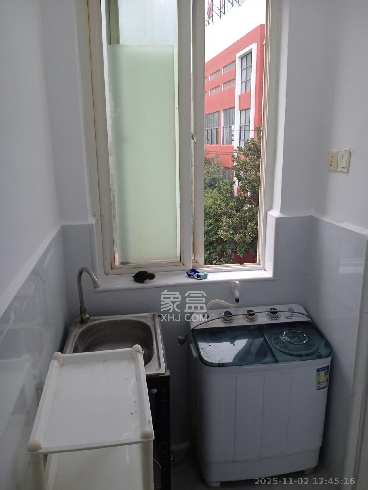 金霞苑 1室1厅1卫 1000.0元/月 金霞苑 1室1厅1卫 1000.0元/月室内图