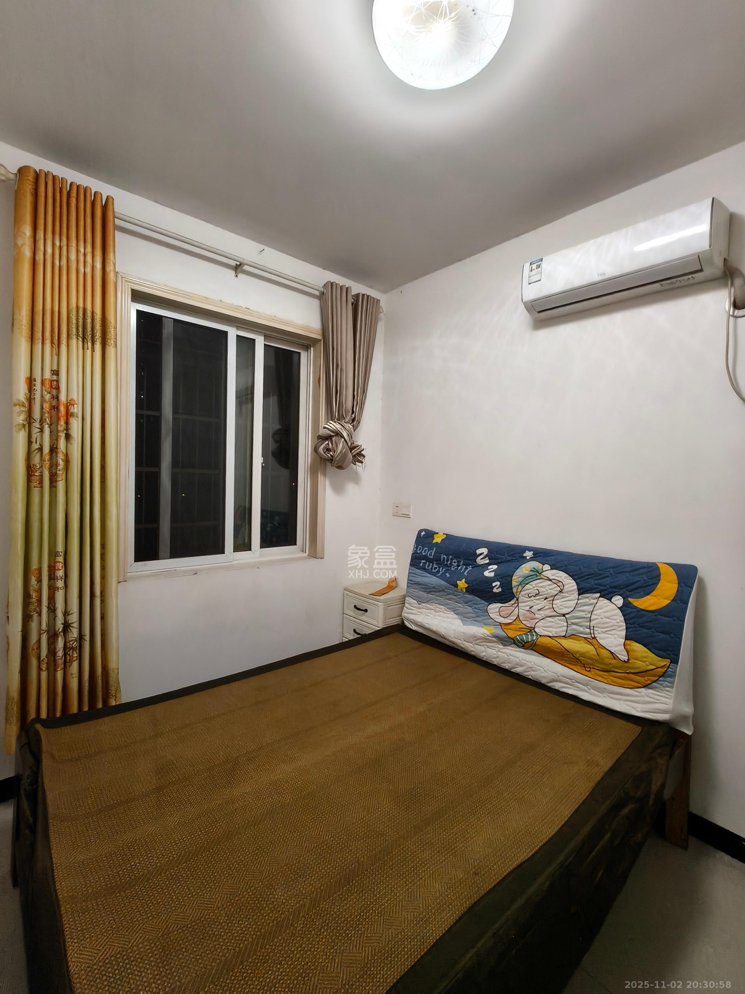 星城新宇黎锦苑  2室2厅1卫    1600.0元/月 星城新宇黎锦苑  2室2厅1卫    1600.0元/月室内图