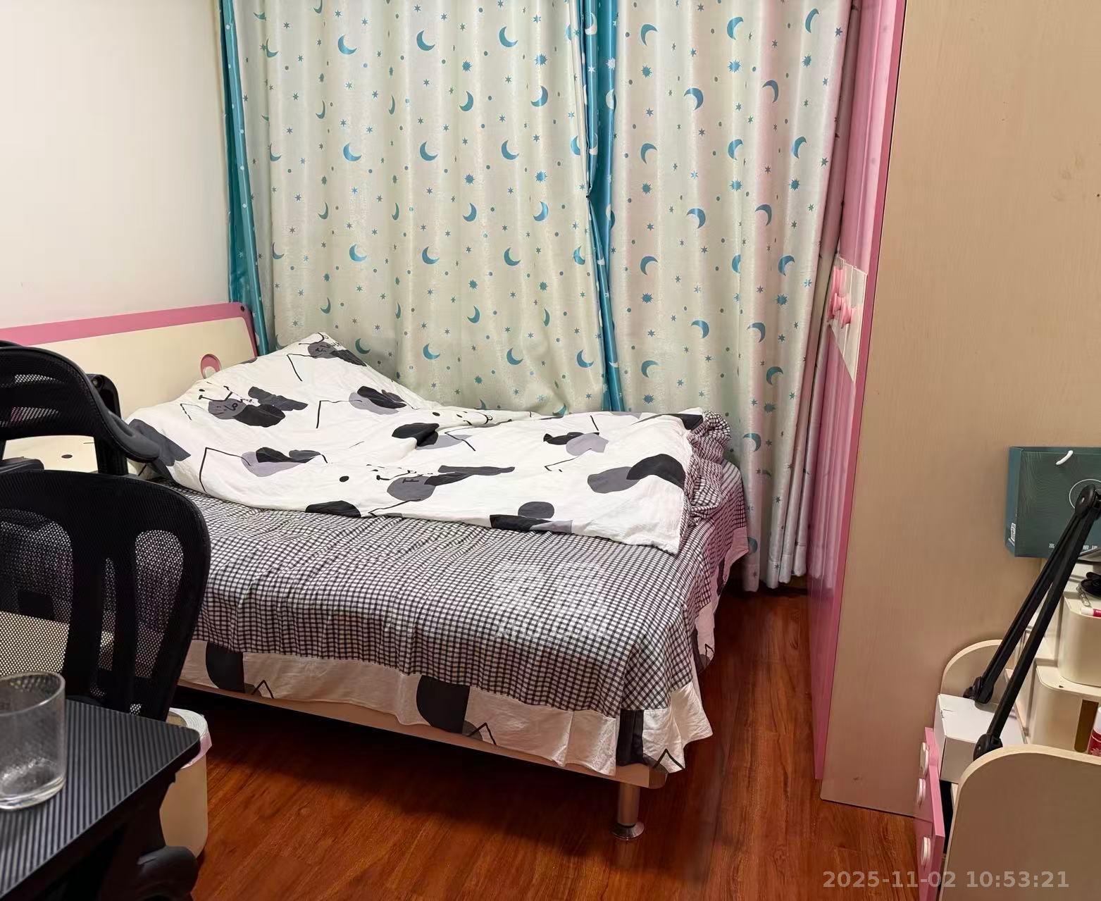 兴隆景苑 2室2厅1卫 2100.0元/月 兴隆景苑 2室2厅1卫 2100.0元/月室内图