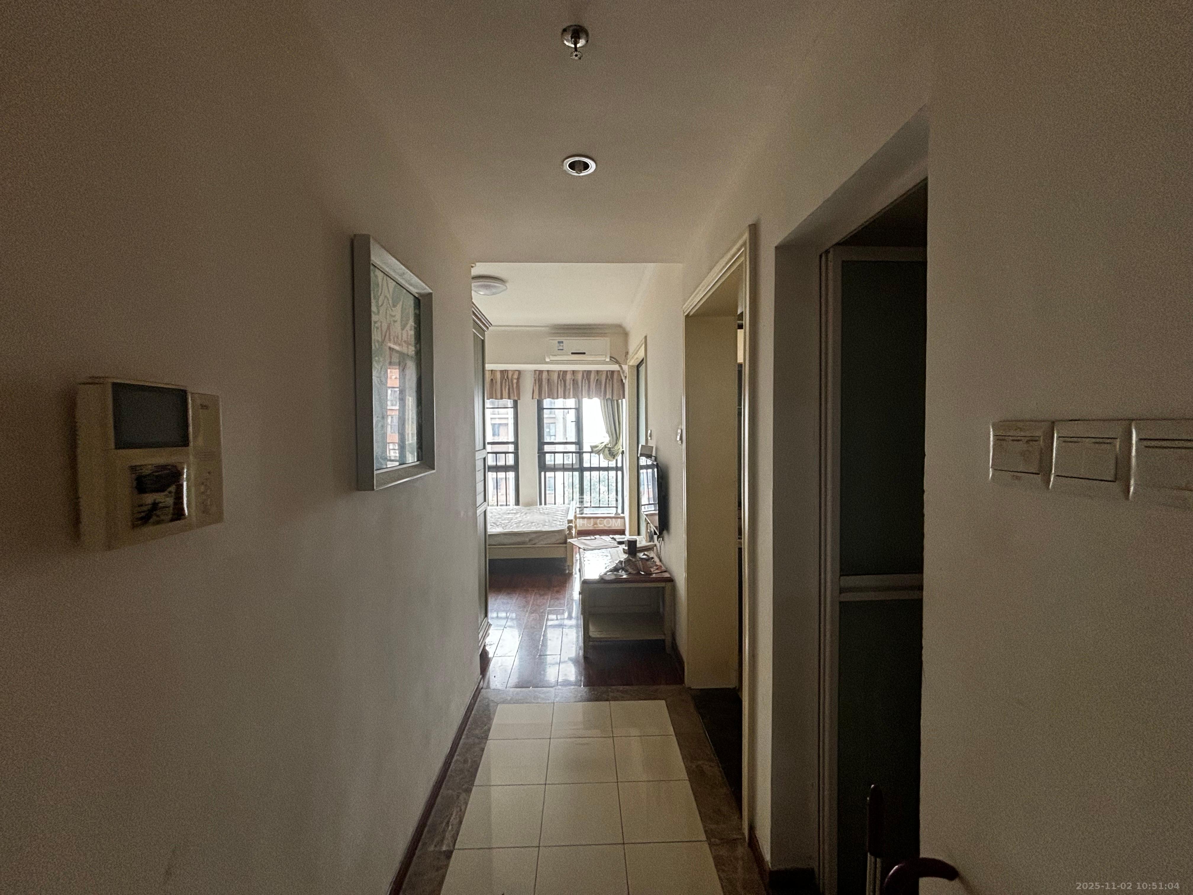 中建芙蓉工社  1室1厅1卫    1200.0元/月室内图