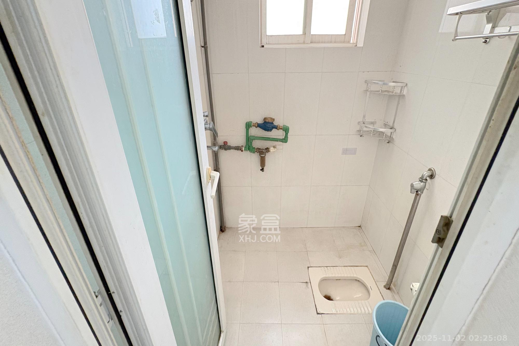 万顺家园  3室2厅2卫    105.0万卫生间