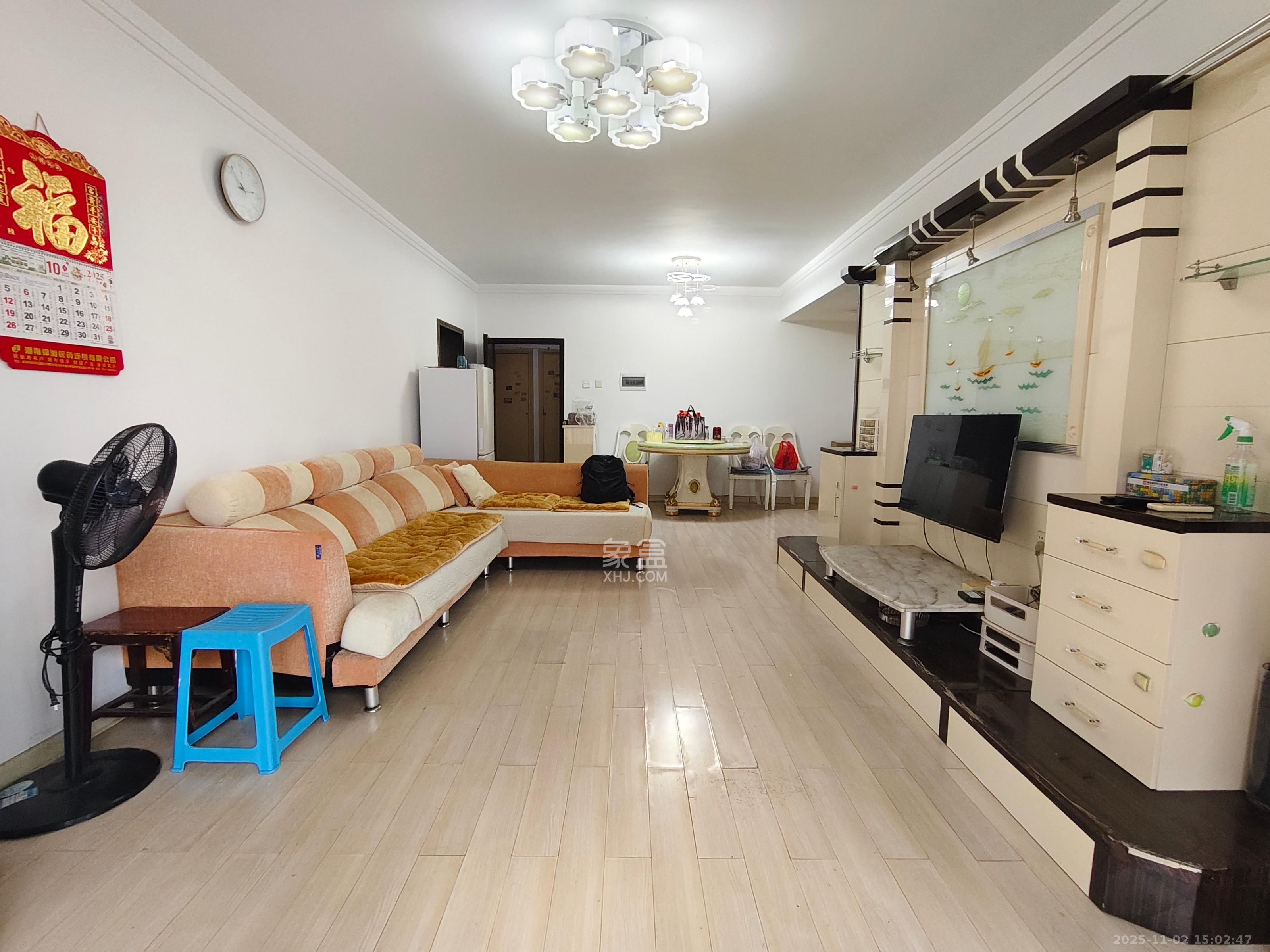 麓谷E家人  2室2厅1卫    1800.0元/月室内图