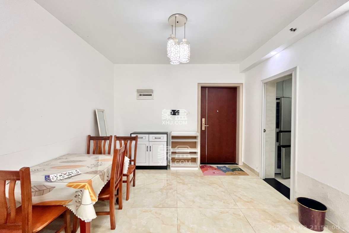 达美D6区 2室2厅1卫 2500.0元/月 达美D6区 2室2厅1卫 2500.0元/月室内图