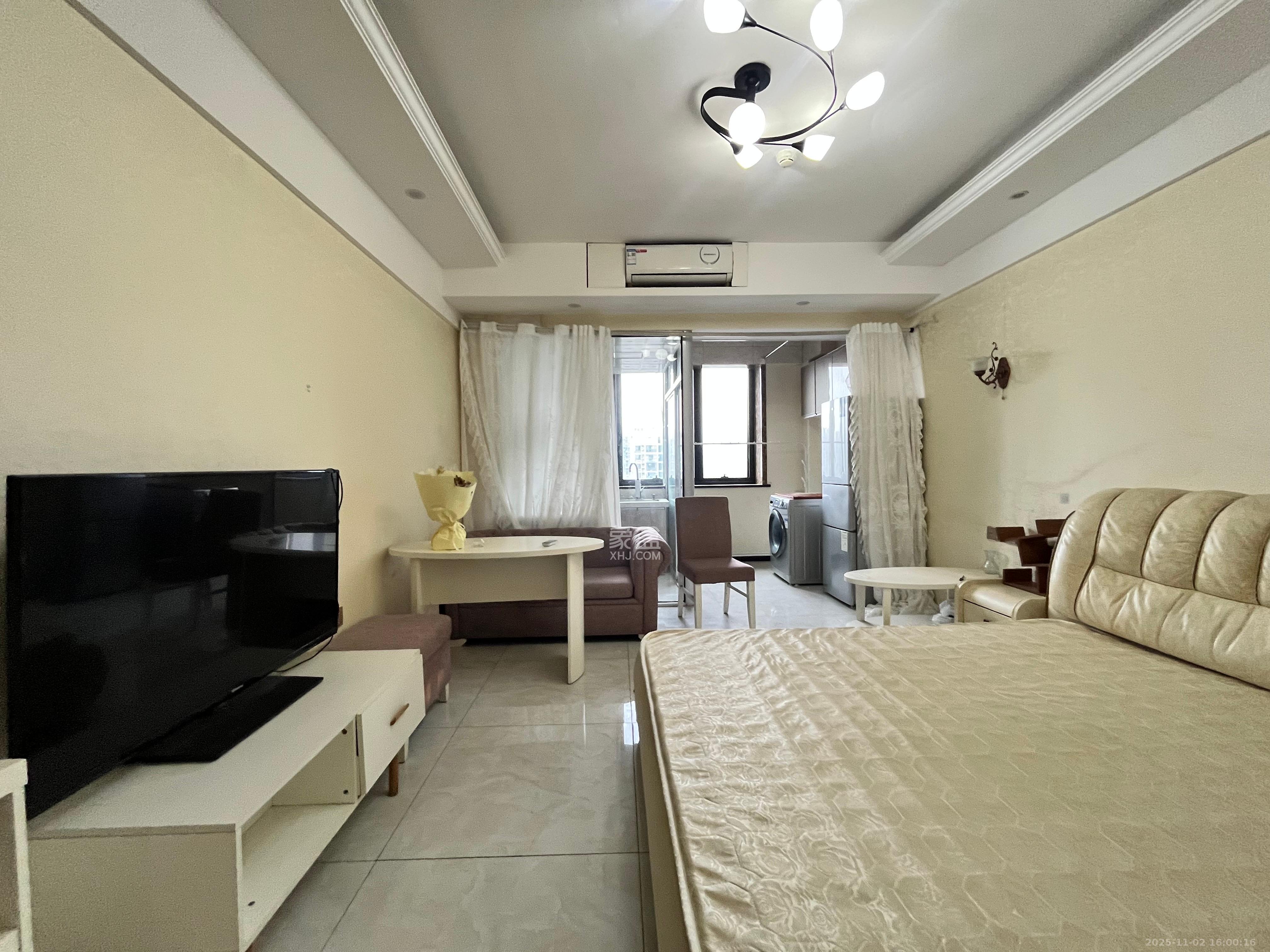 未来漫城 1室1厅1卫 1400.0元/月 未来漫城 1室1厅1卫 1400.0元/月室内图