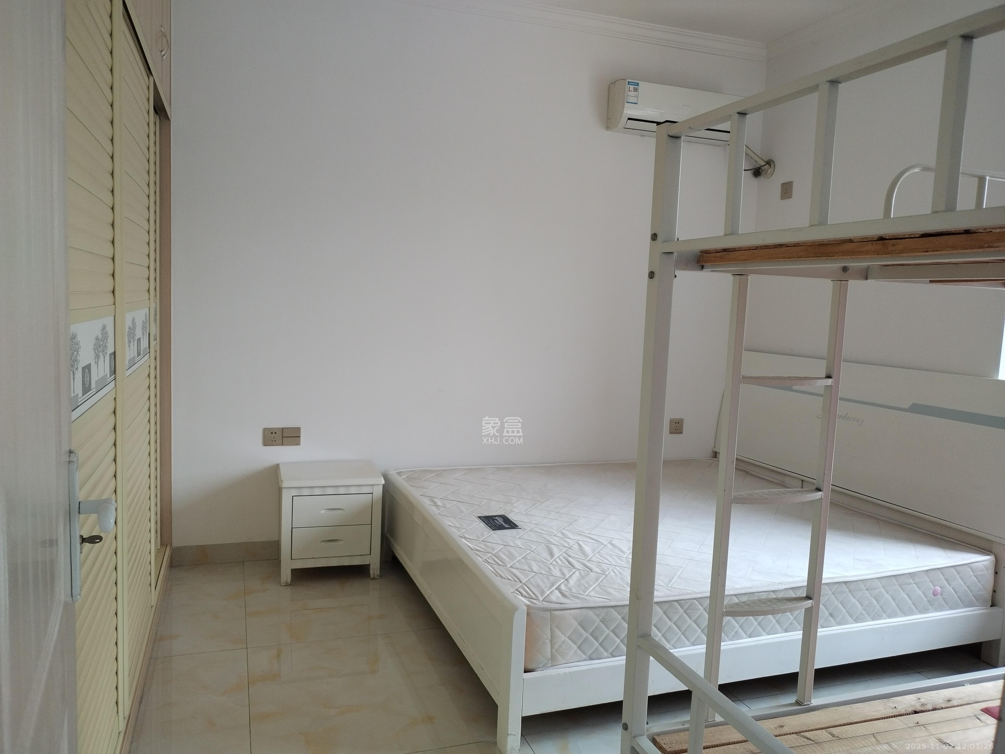 玛丽的花园（金色阳光家园）  3室2厅1卫    2000.0元/月室内图