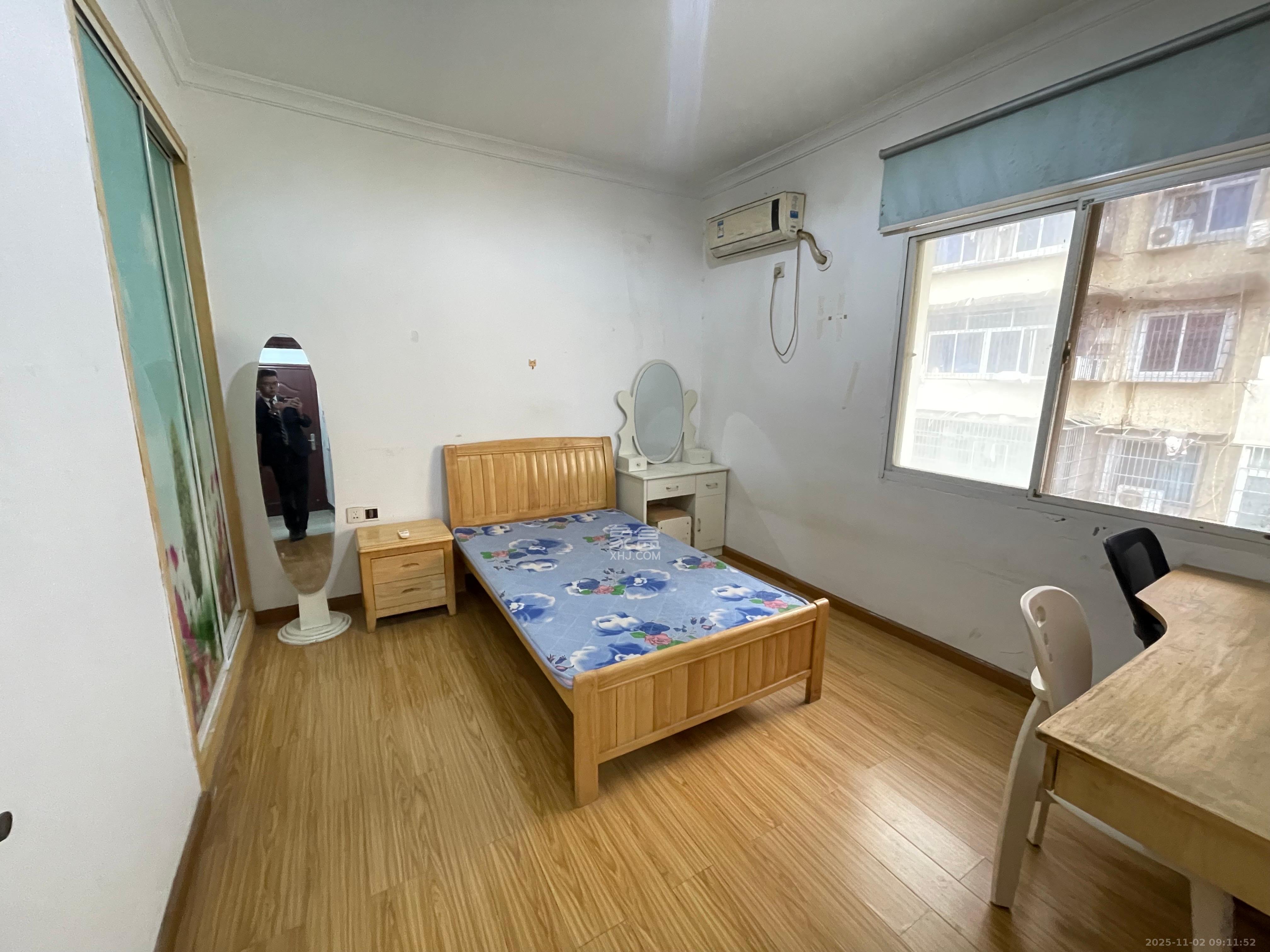 朝阳一、二村  1室1厅1卫    1000.0元/月室内图