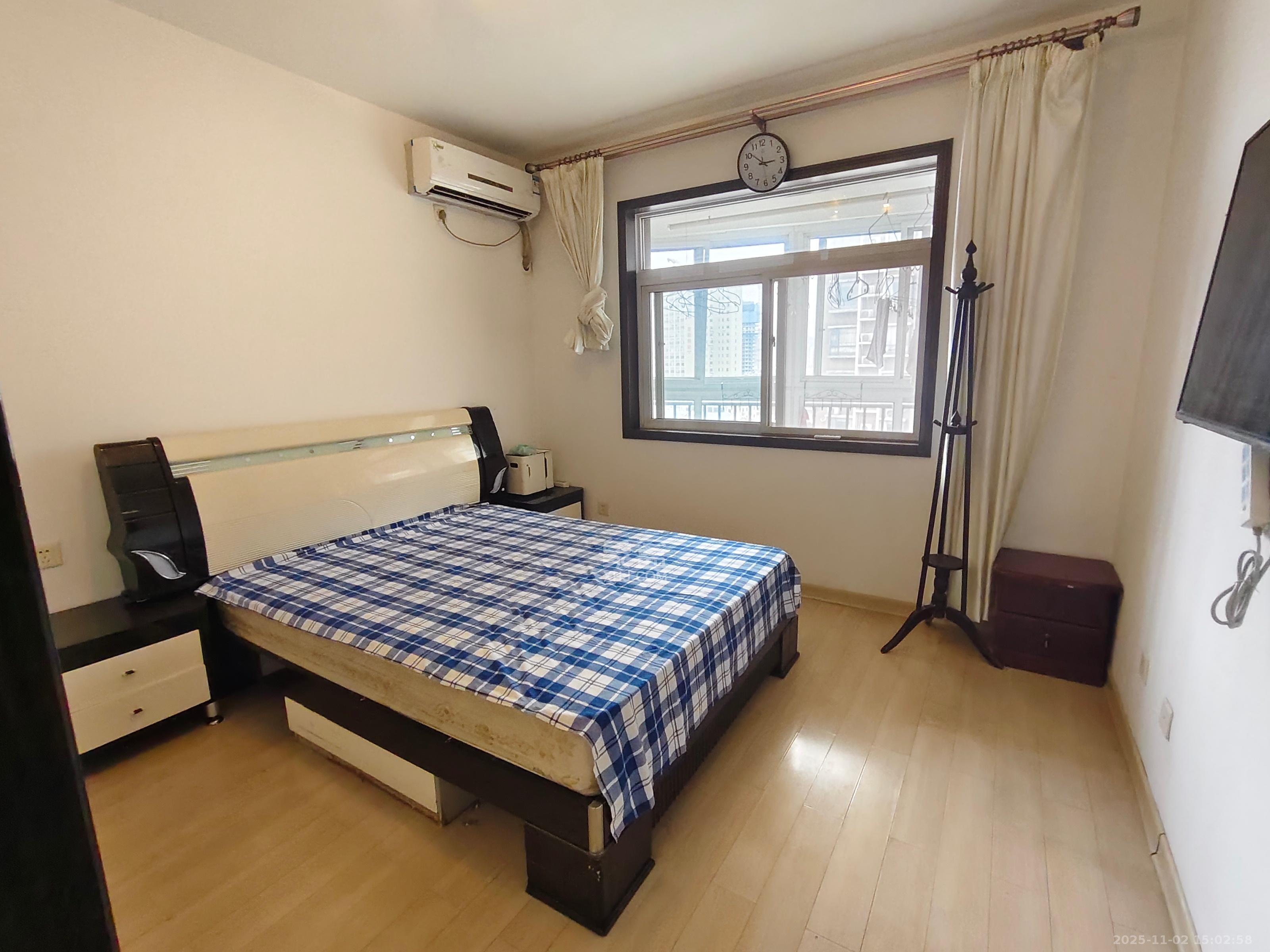 麓谷E家人 2室2厅1卫 1800.0元/月 麓谷E家人 2室2厅1卫 1800.0元/月室内图