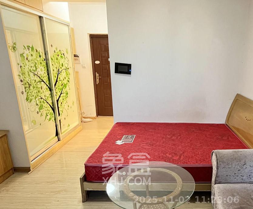 铂宫  1室1厅1卫    1700.0元/月室内图