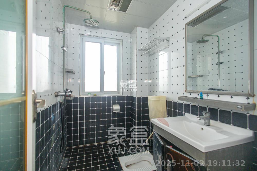 楚天世纪城东苑  2室2厅1卫    1400.0元/月室内图