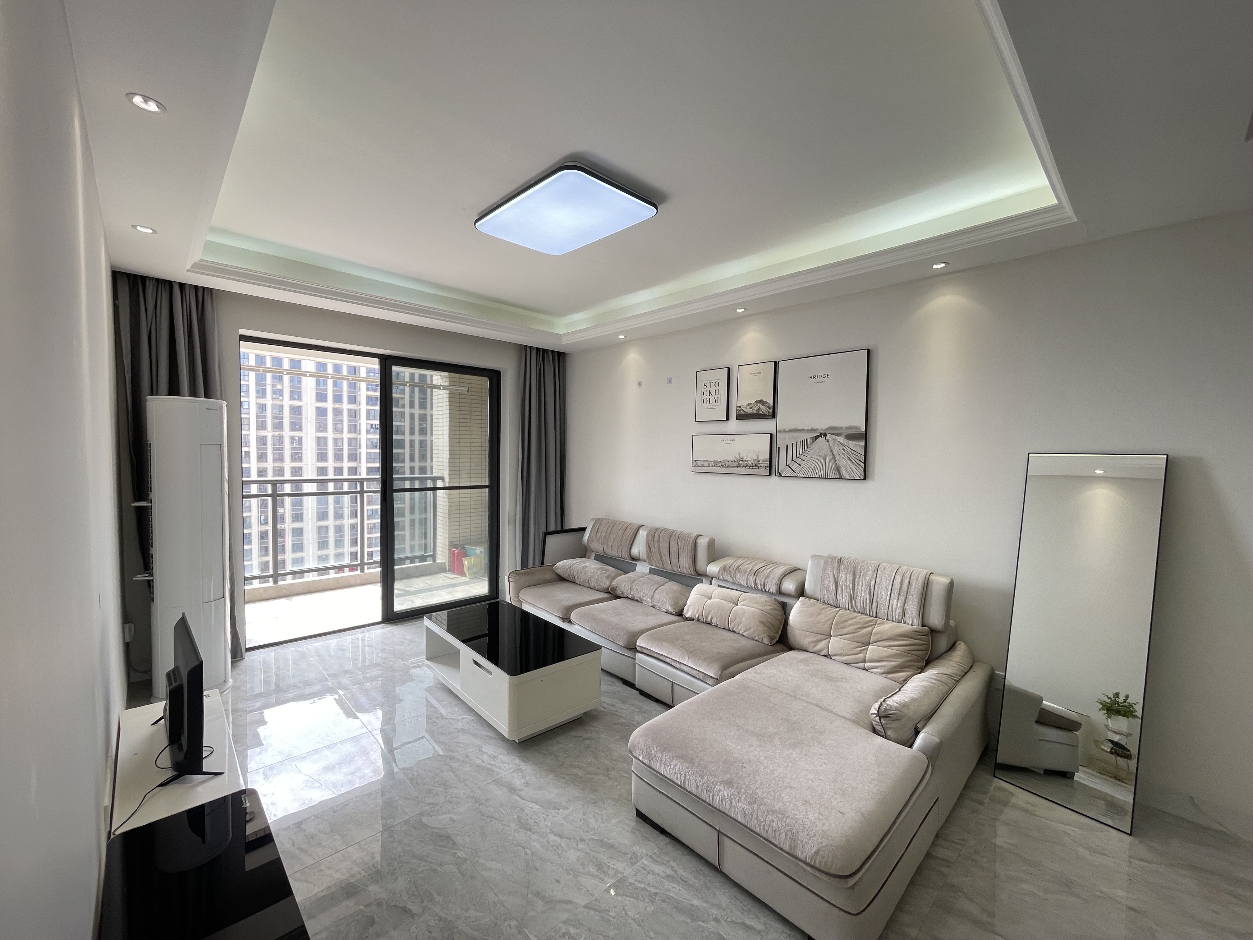 宇信西岸公馆  2室2厅1卫    130.0万