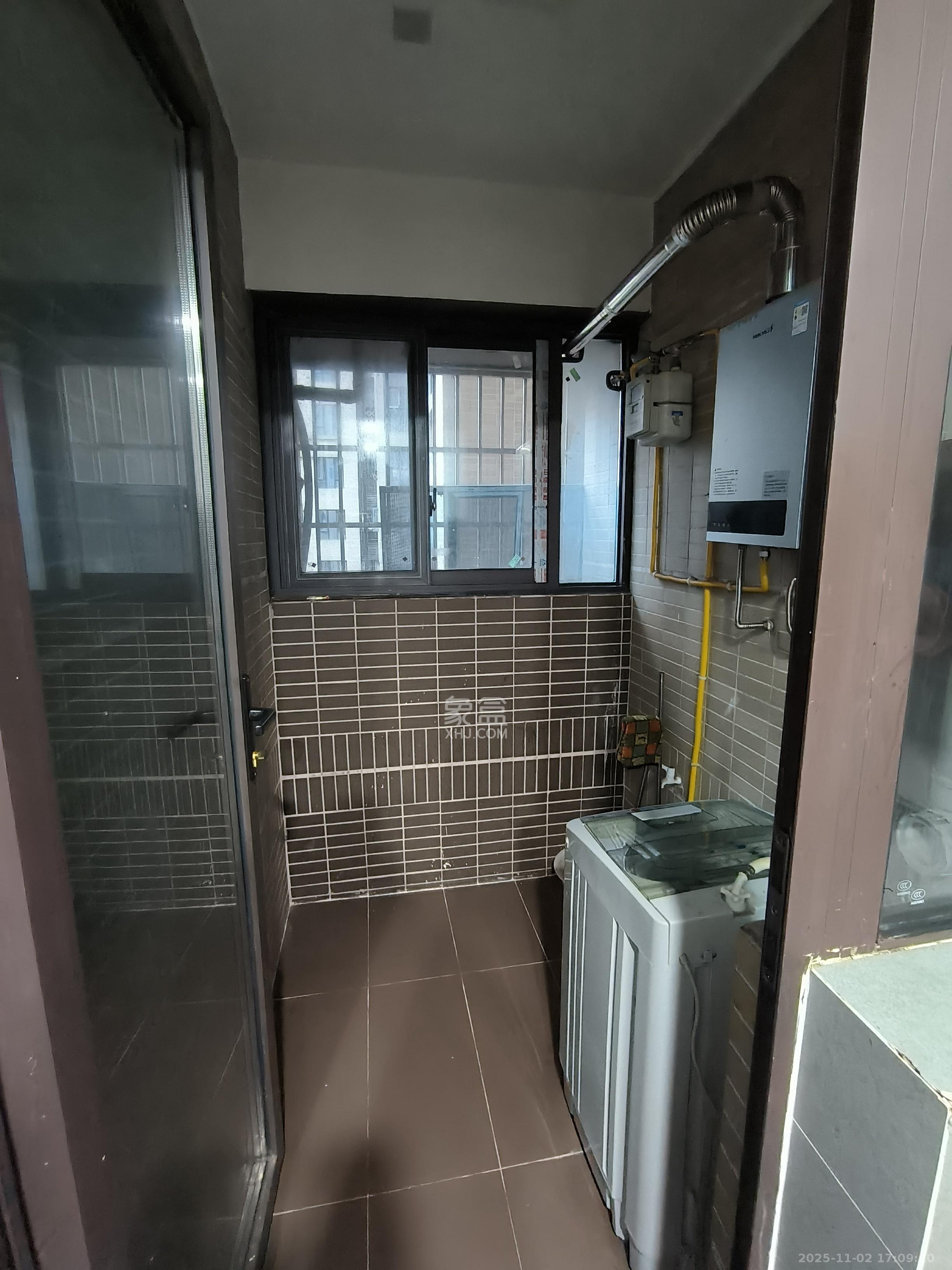 时代倾城二期 2室2厅1卫 1800.0元/月 时代倾城二期 2室2厅1卫 1800.0元/月室内图