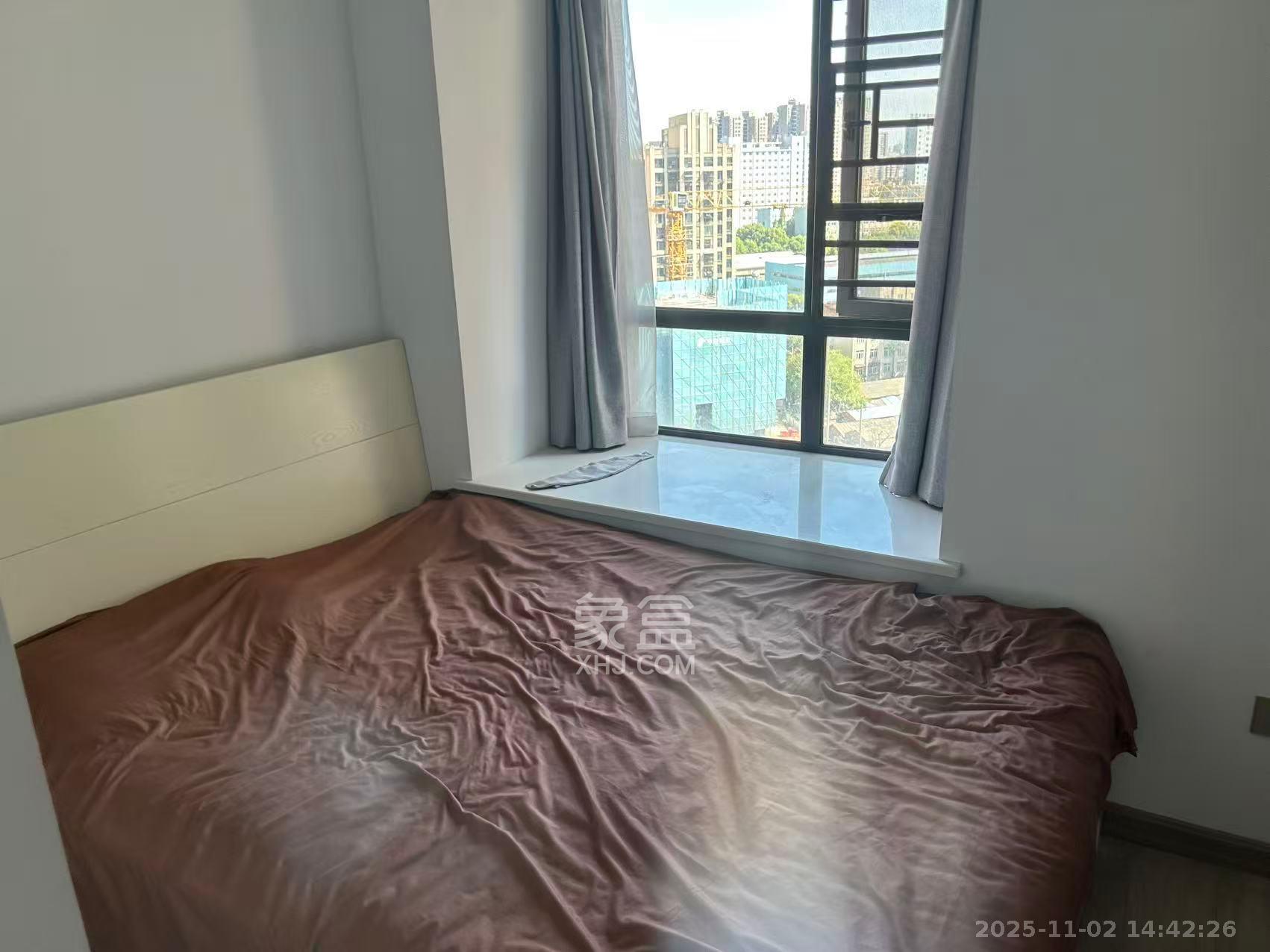 振业城三期  3室2厅1卫    3200.0元/月室内图