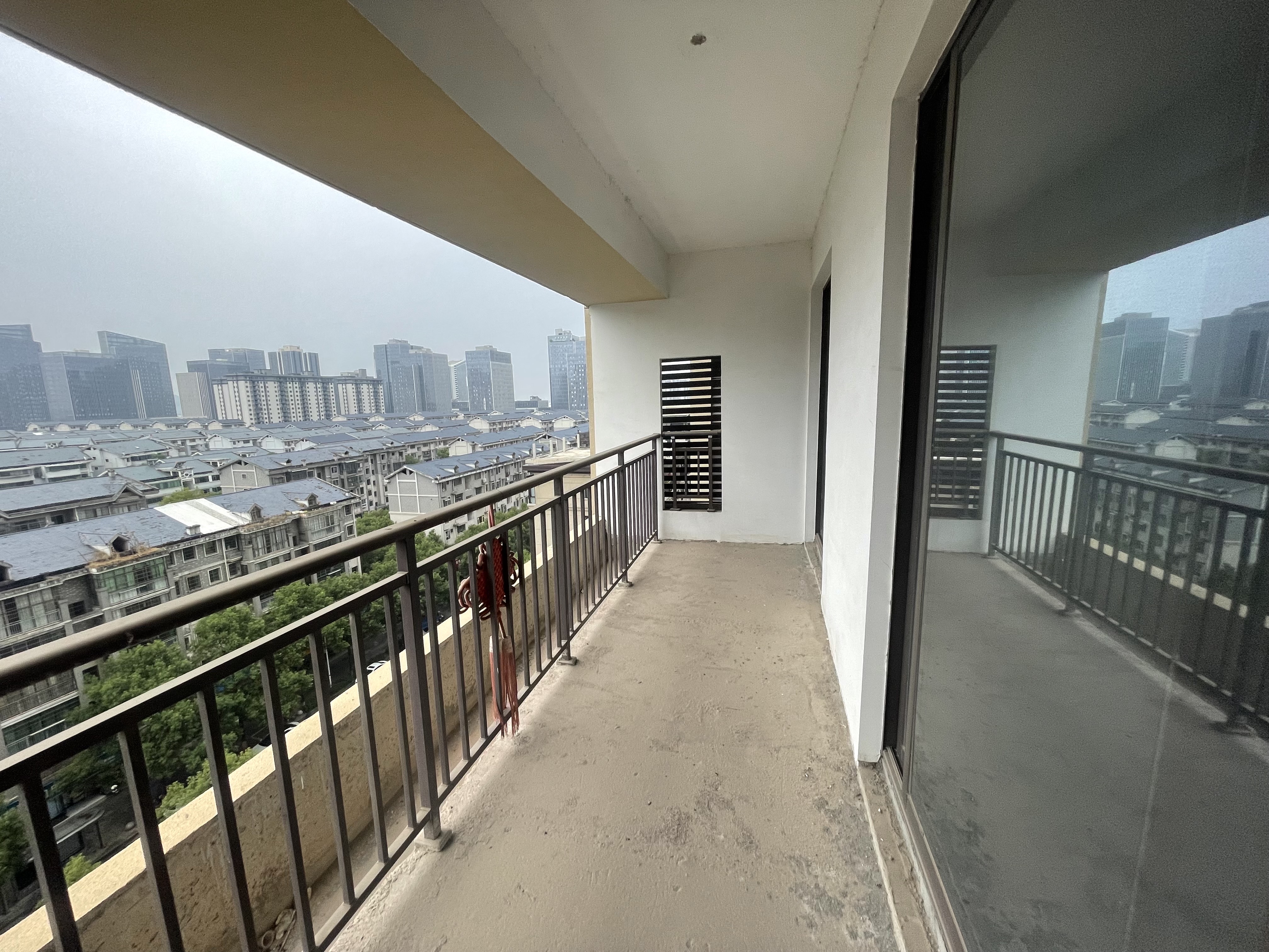 壹号院子 3室2厅2卫 80.0万 壹号院子 3室2厅2卫 80.0万客厅