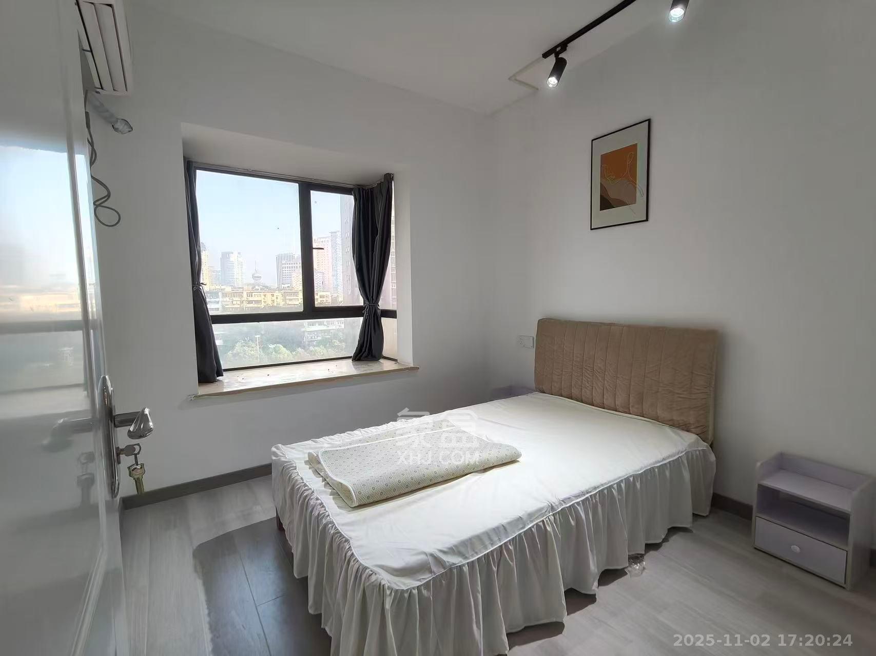 钱隆首府(福晟御园)  3室2厅2卫    4000.0元/月室内图