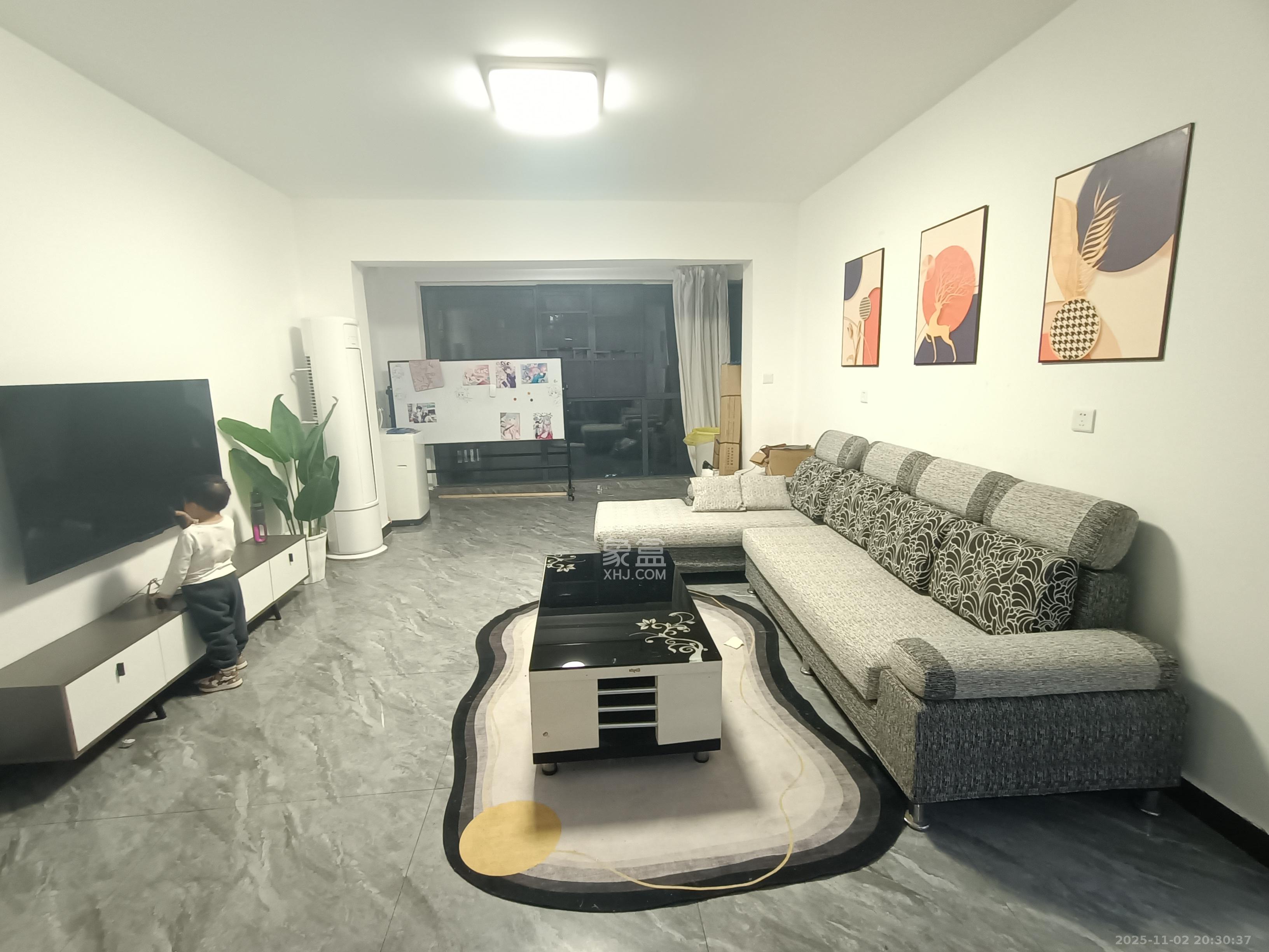 福晟钱隆国际(晟冉景苑)  4室2厅2卫    2800.0元/月 福晟钱隆国际(晟冉景苑)  4室2厅2卫    2800.0元/月室内图