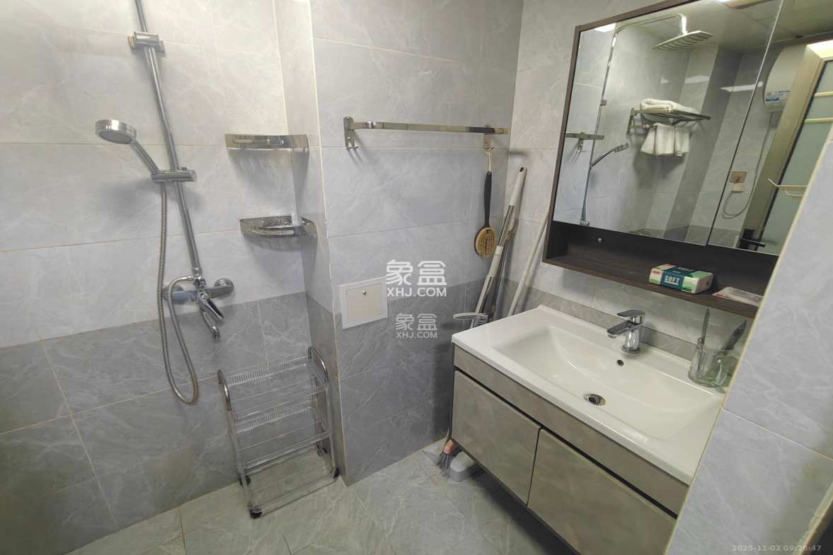 奥园城市天骄一期 1室1厅1卫 1700.0元/月 奥园城市天骄一期 1室1厅1卫 1700.0元/月室内图